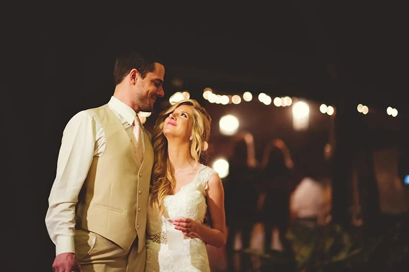 naples-backyard-wedding-photos-112.jpg