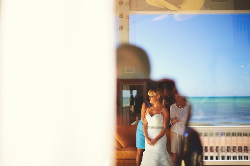 intimate-caribbean-resort-wedding-photographer-024.jpg