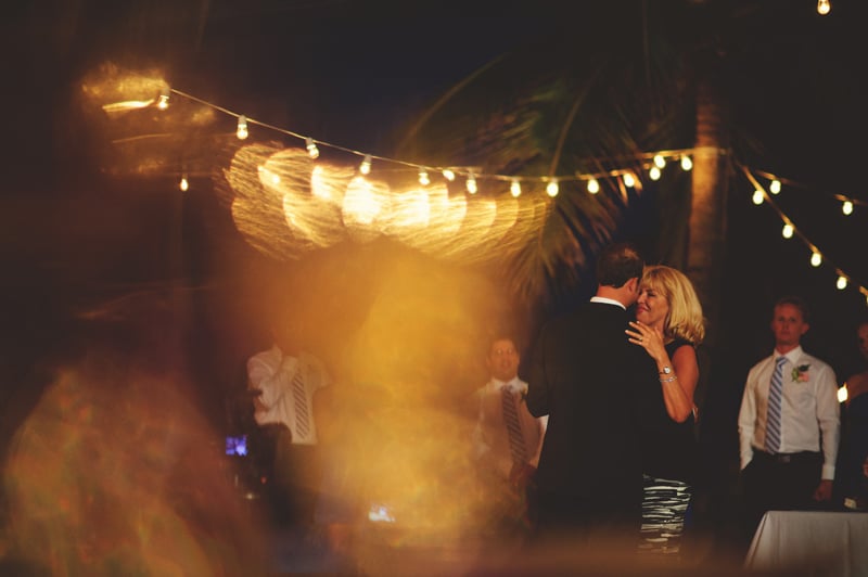 intimate-caribbean-resort-wedding-photographer-113.jpg