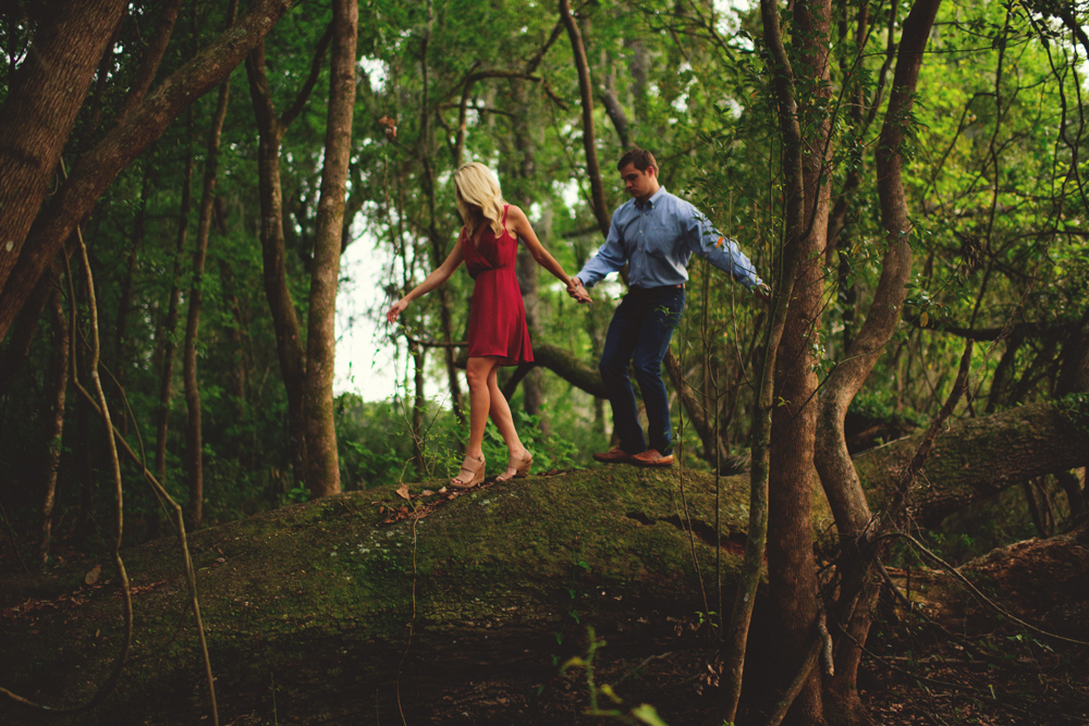 tampa woods engagement photos