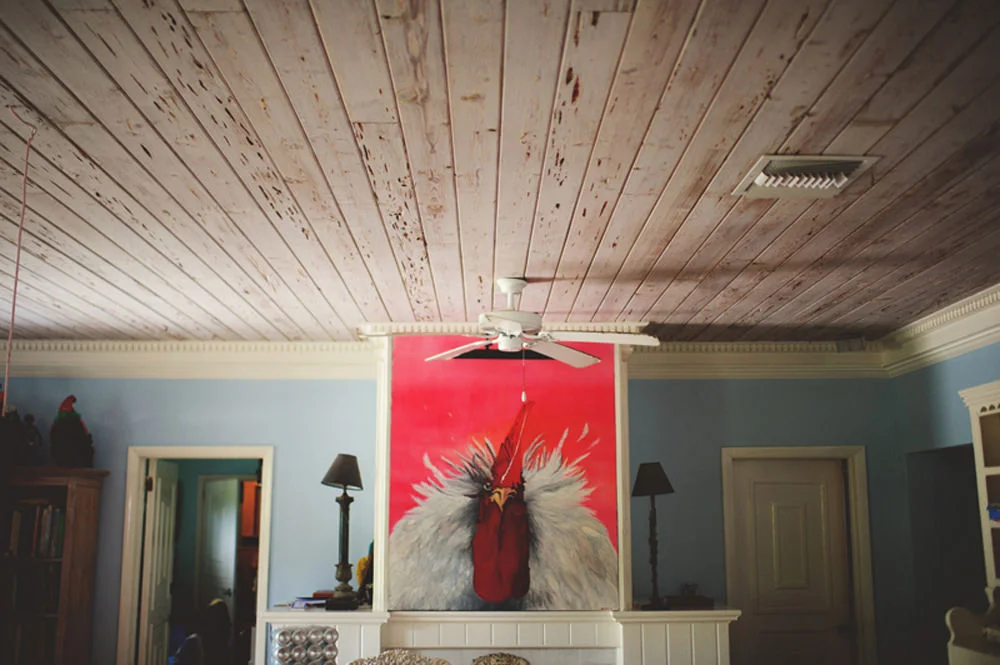 ocean view club wedding : rooster painting