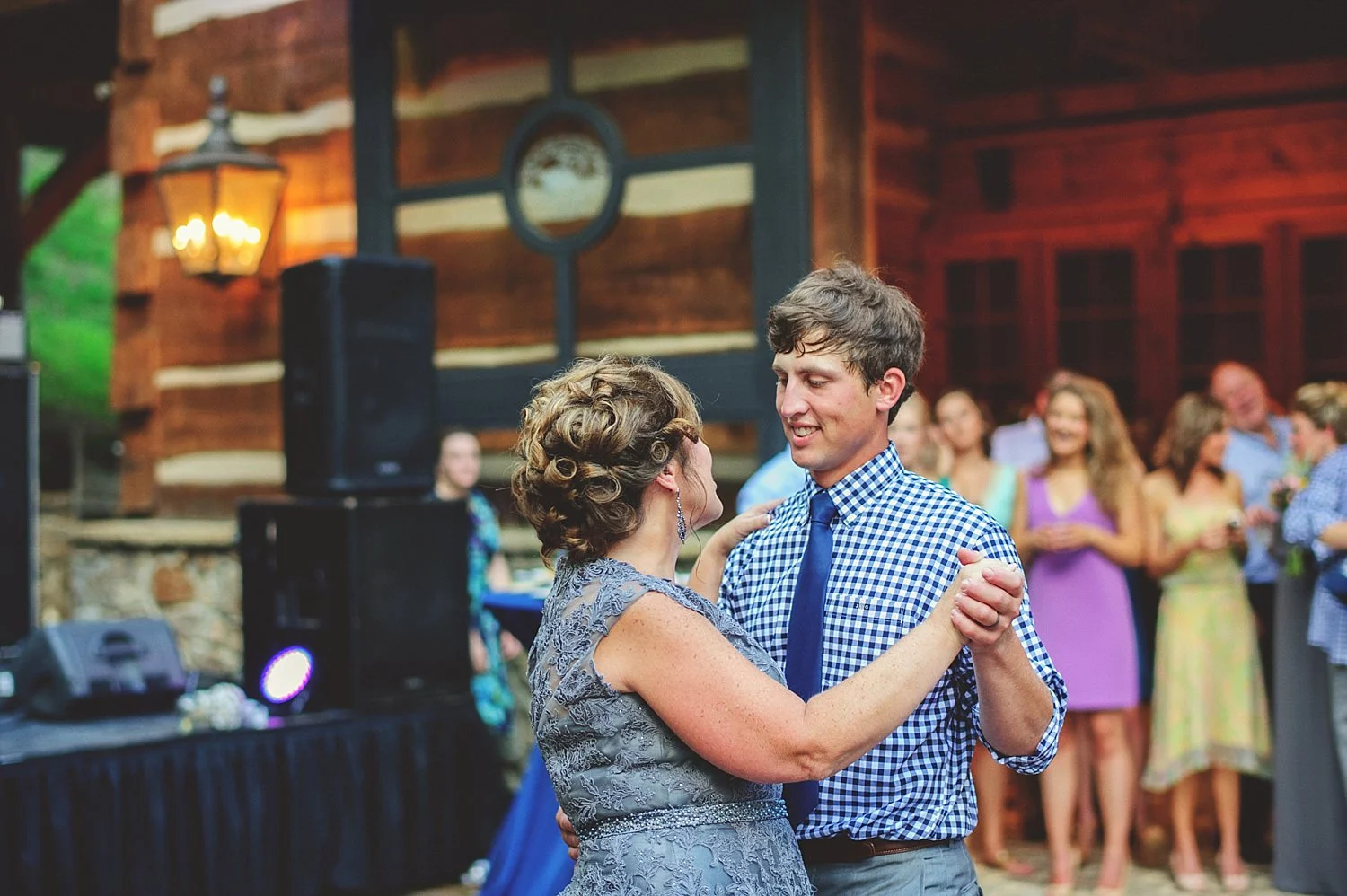 swann-lake-stables-wedding-086.jpg