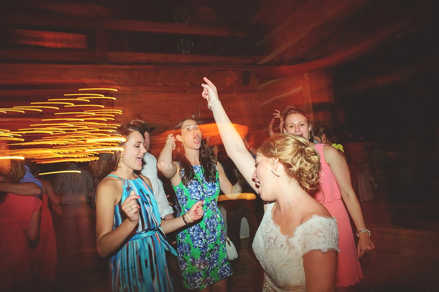swann-lake-stables-wedding-110.jpg