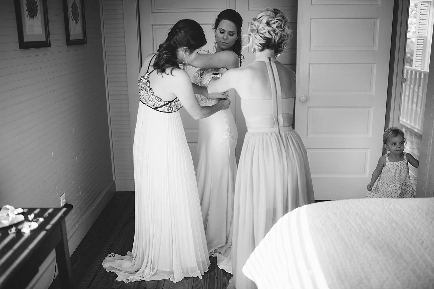 pierre's restaurant wedding: bride getting in dress