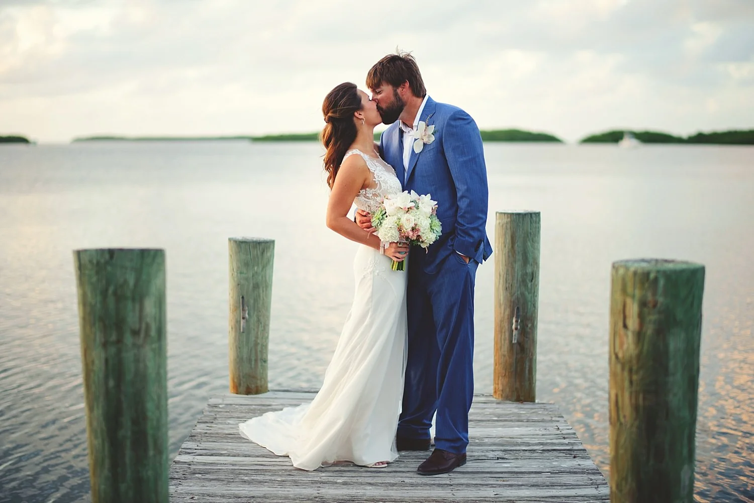 pierre's restaurant wedding: pictures on the dock