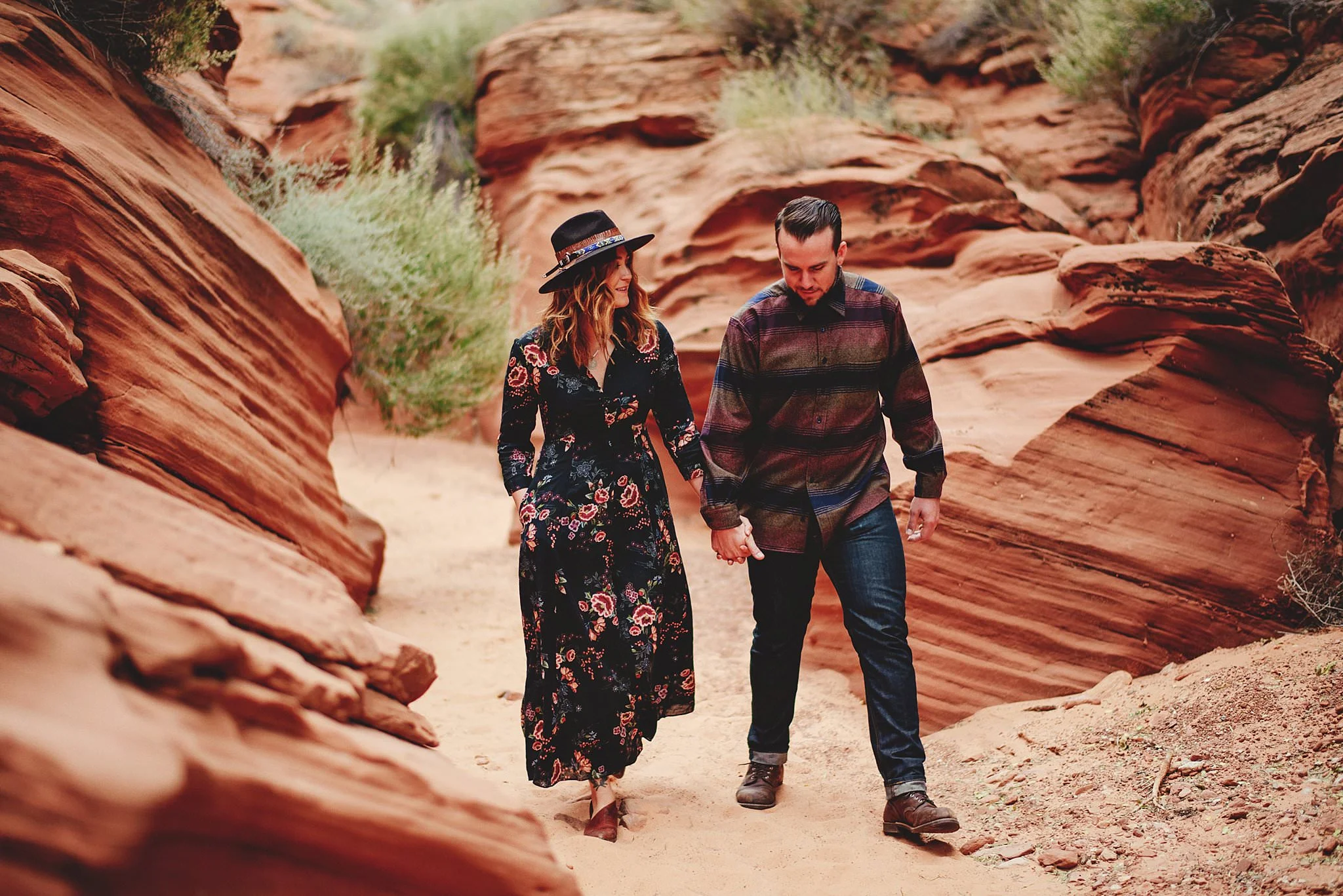 horseshoe-canyon-engagment-photos0006.jpg