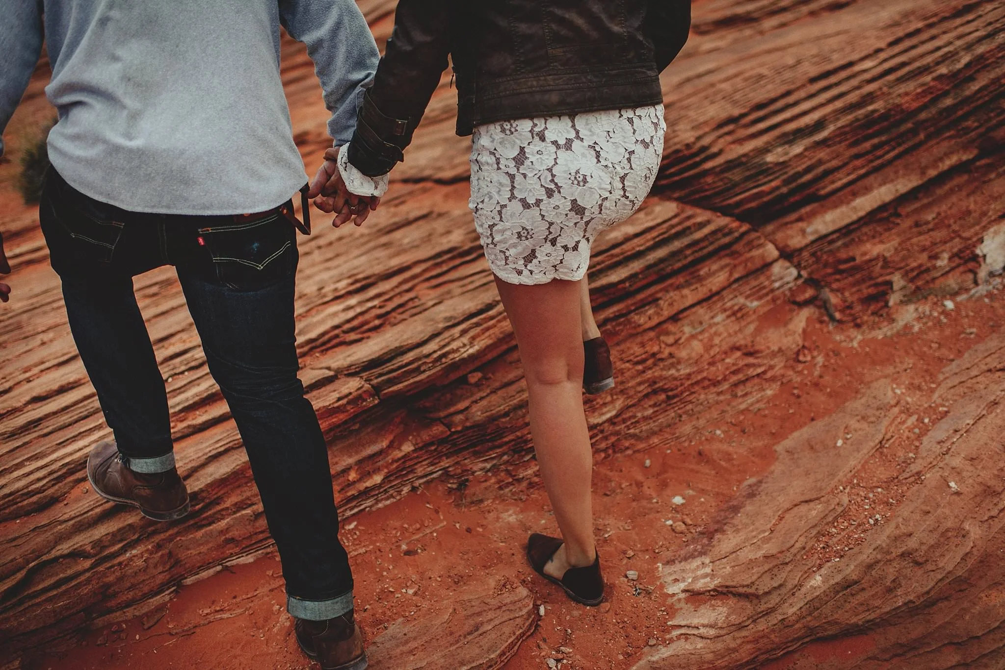 horseshoe-canyon-engagment-photos0054.jpg