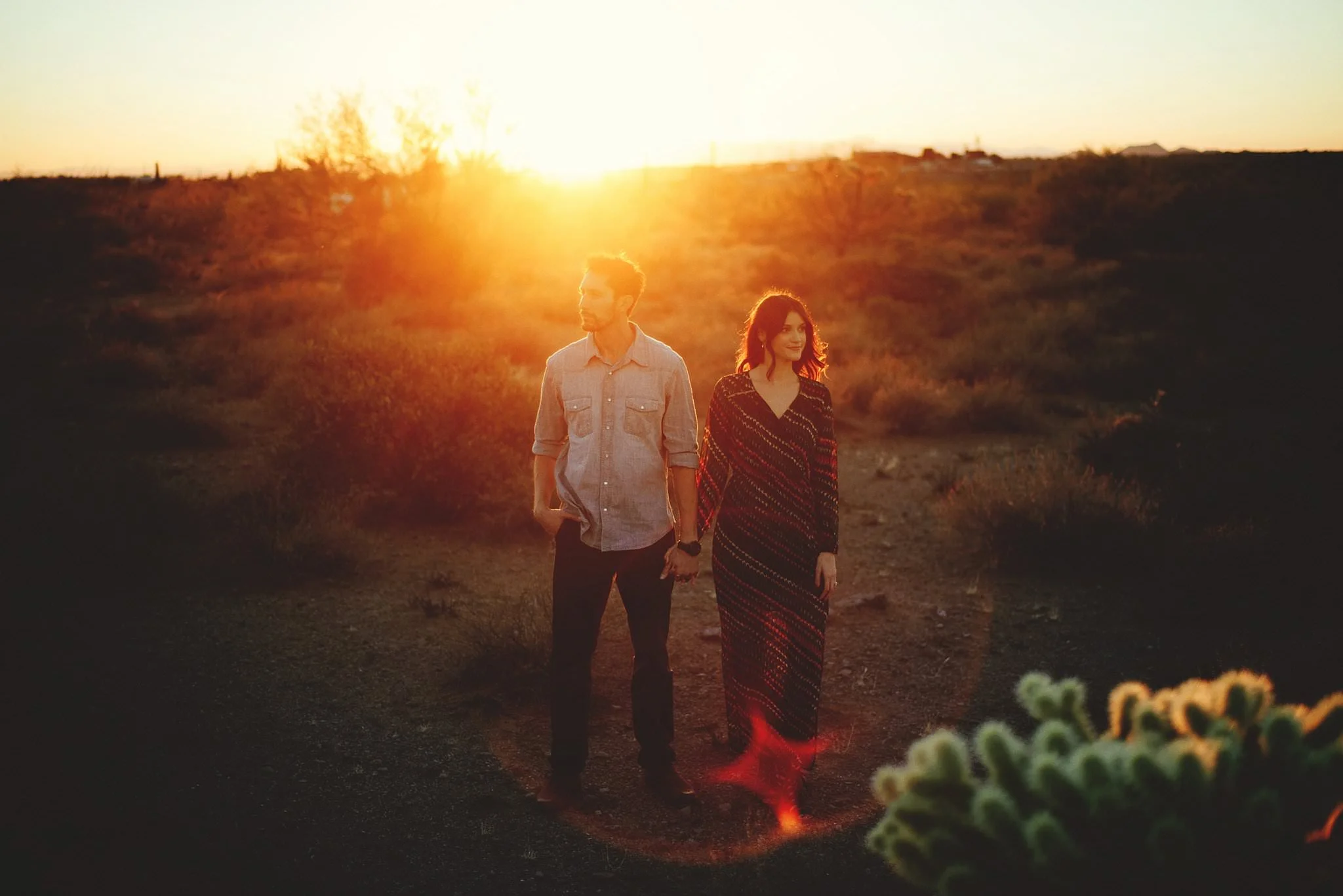 superstition-mountains-desert-engagement-photos-0031.jpg