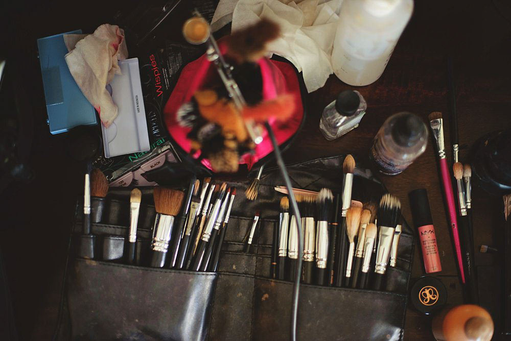 oxford exchange wedding : makeup setup