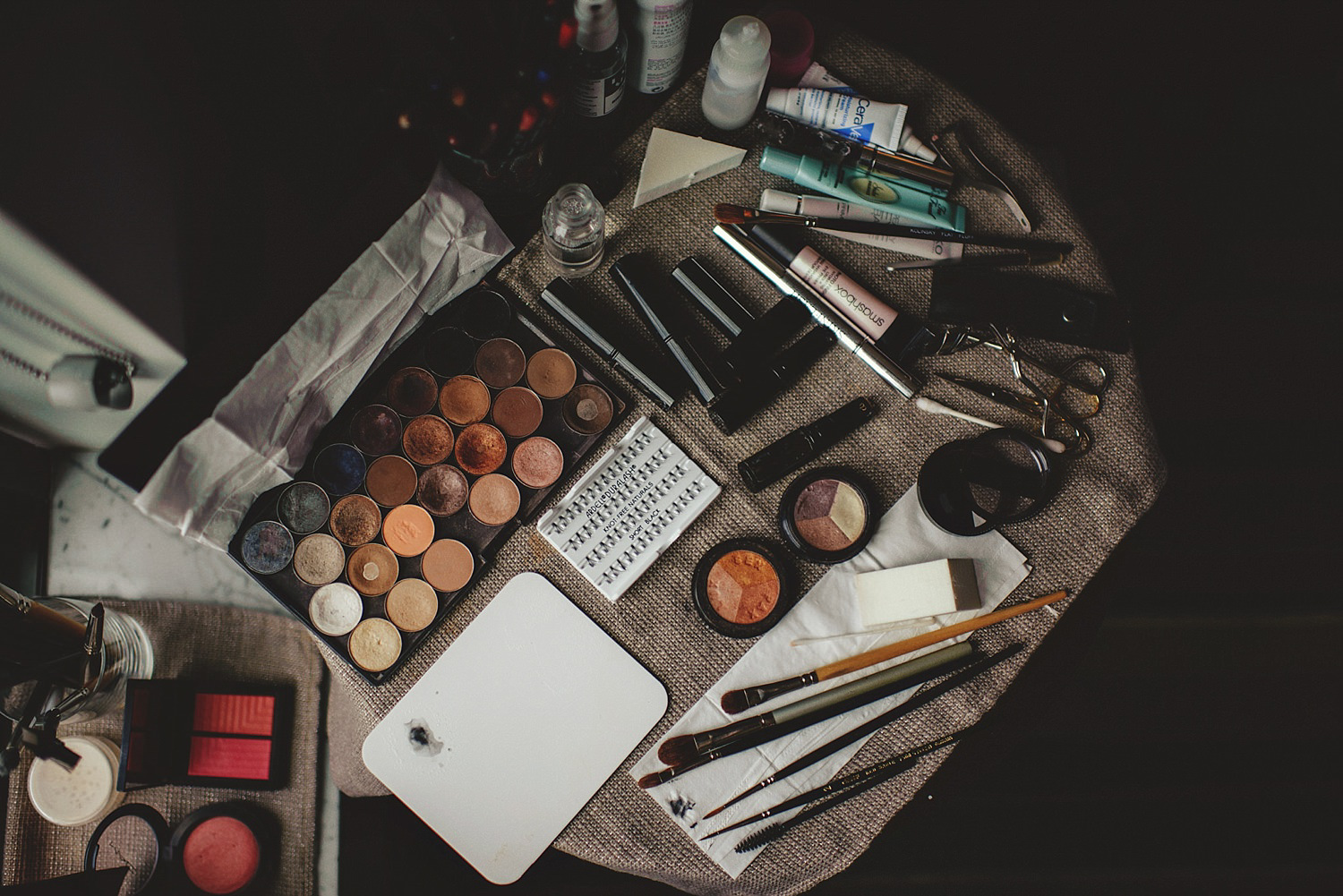 casa feliz wedding photos: makeup set up