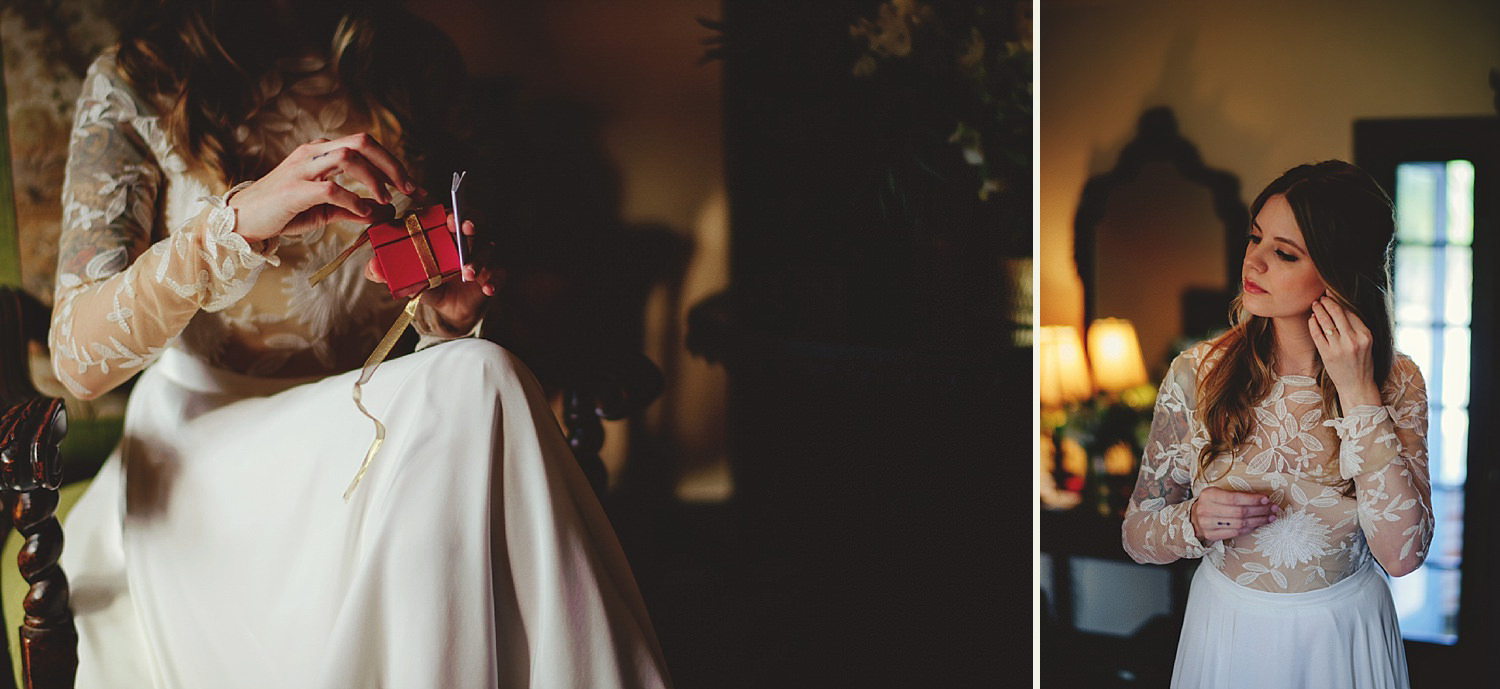 casa feliz wedding photos: bride opening gift