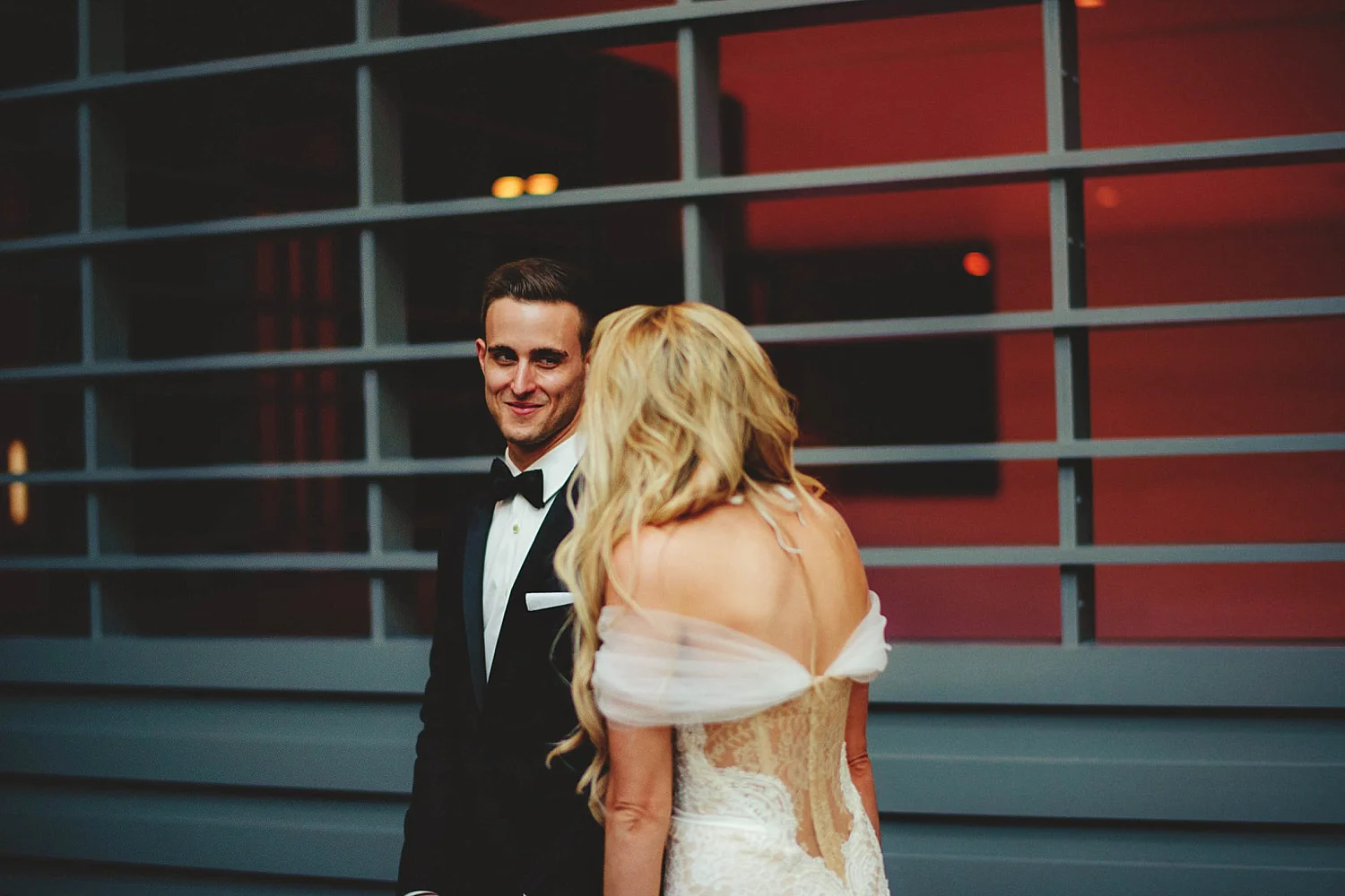 romantic-w-fort-lauderdale-wedding: groom seeing bride for first