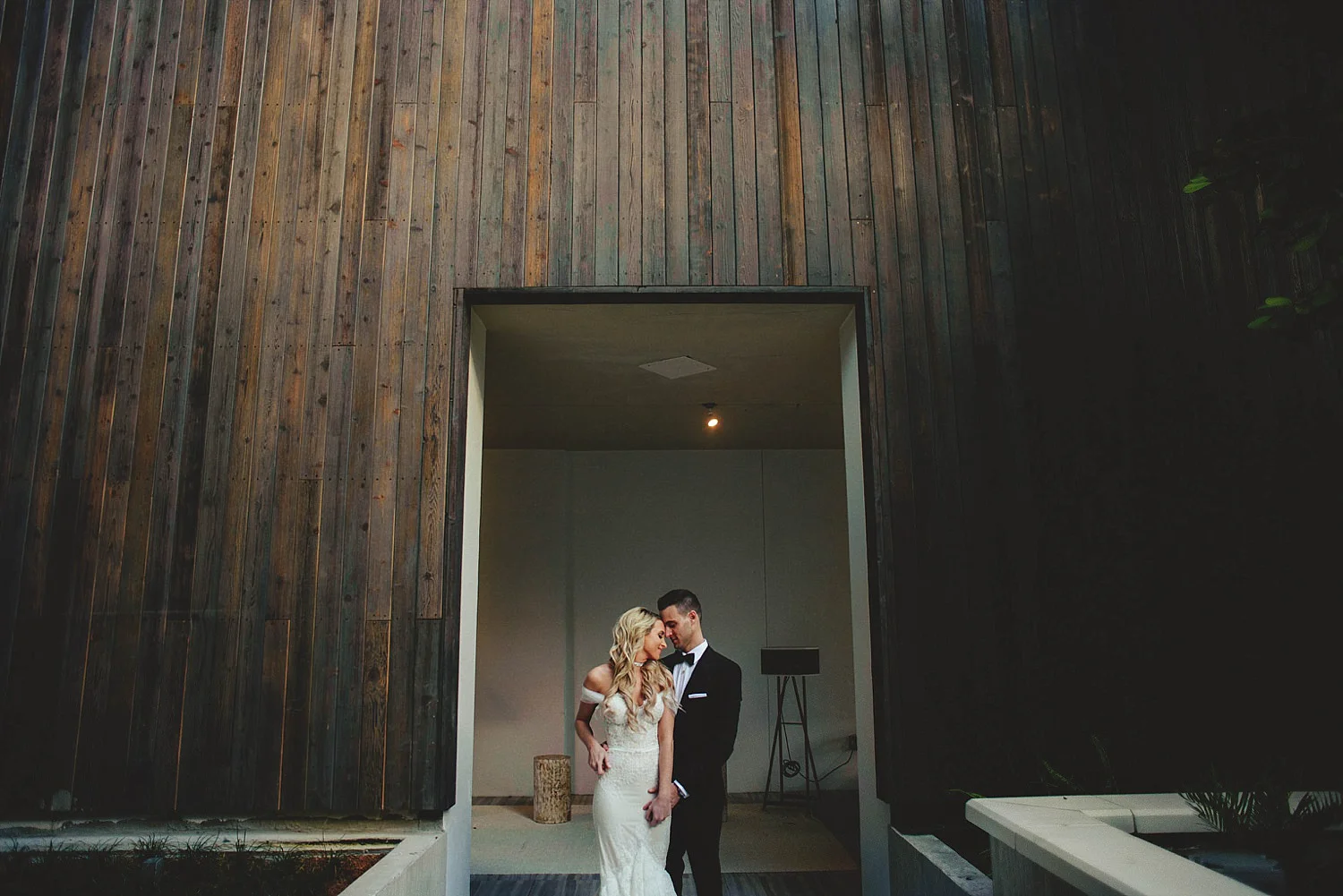 romantic-w-fort-lauderdale-wedding: sexy bride and groom
