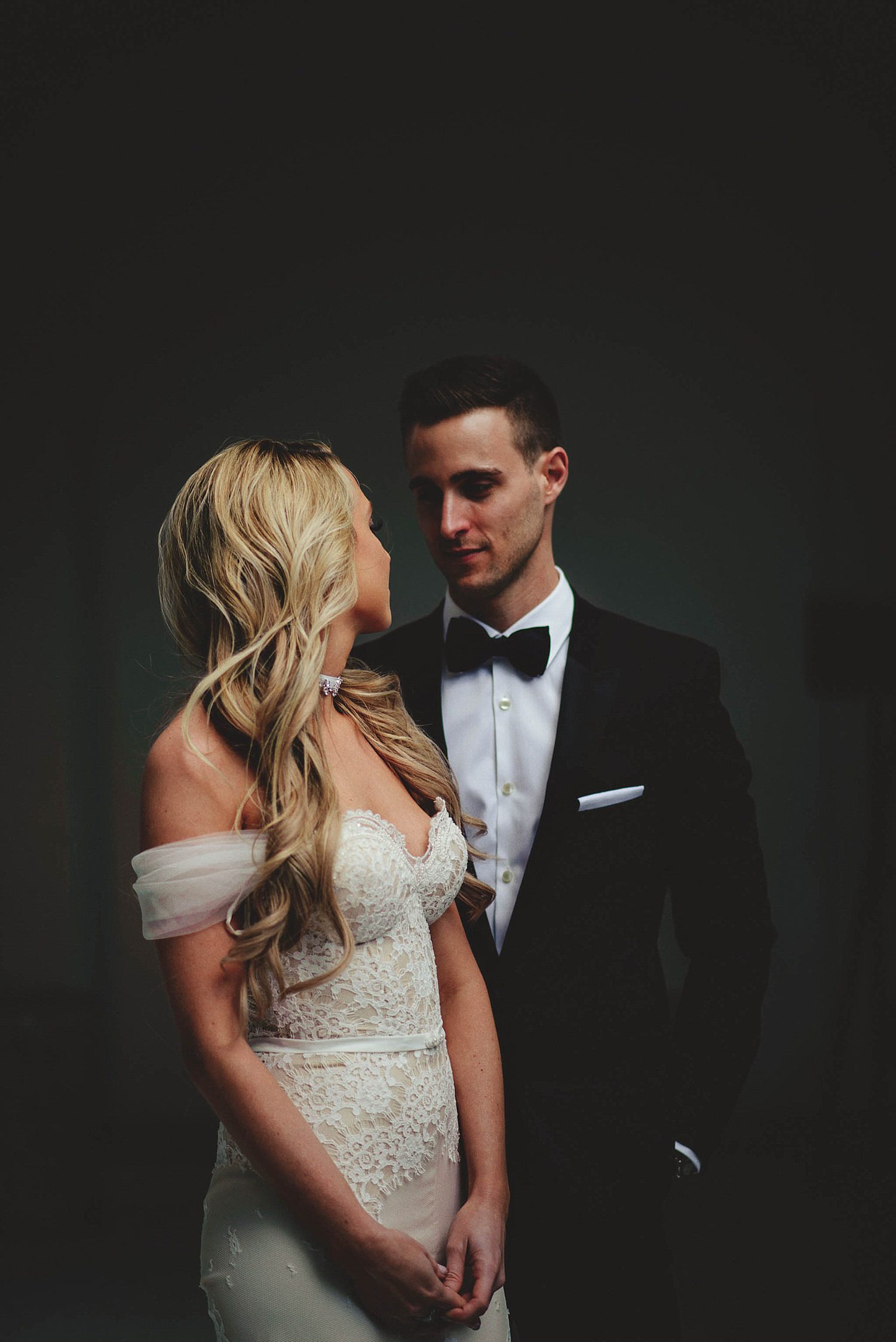 romantic-w-fort-lauderdale-wedding: bride and grooms portraits
