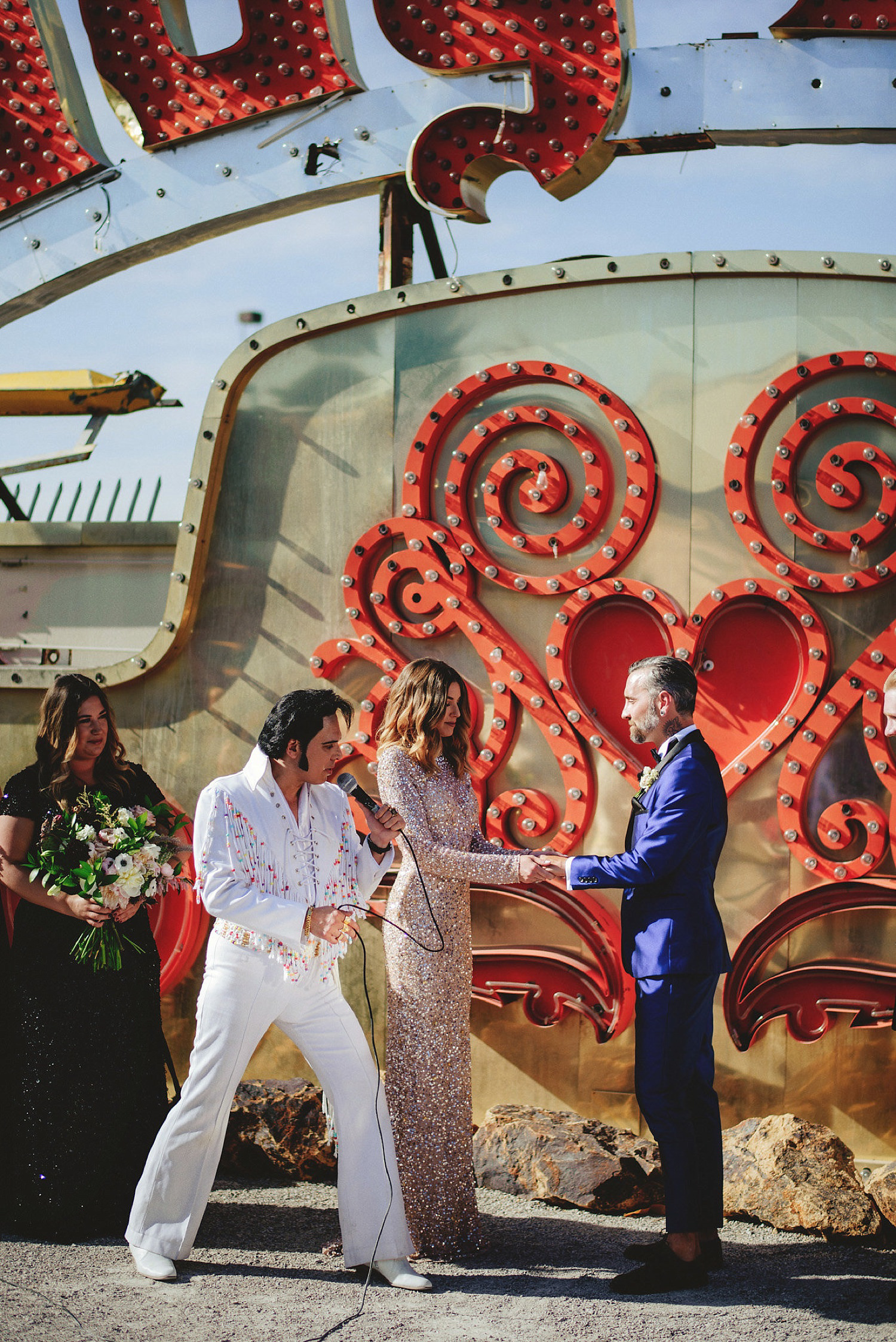 neon museum wedding - elvis marrying the couple