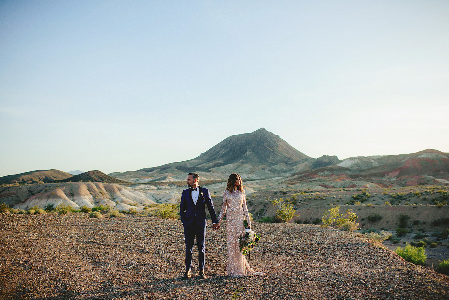 coolest las vegas wedding photos