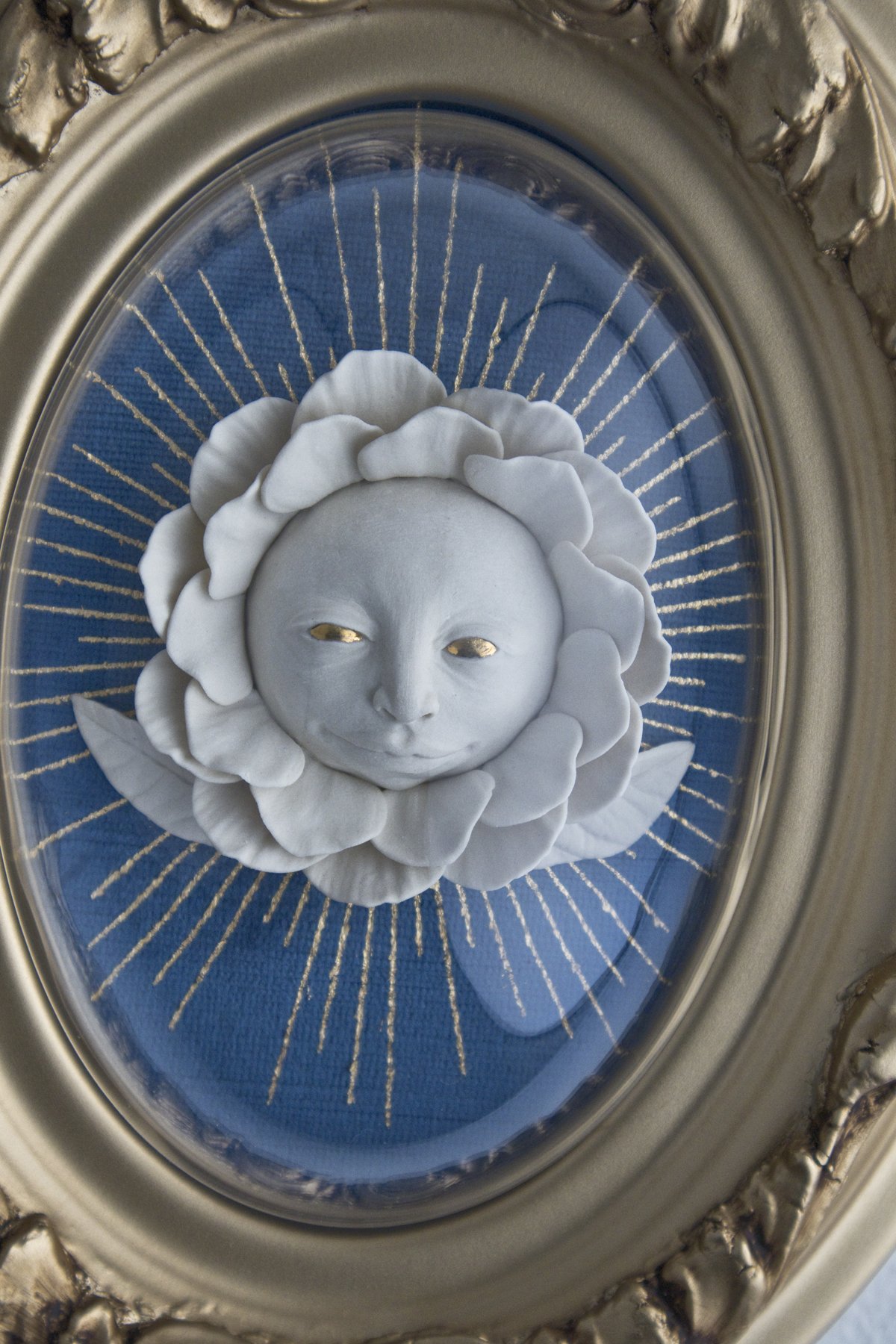 moonflower close2.jpg