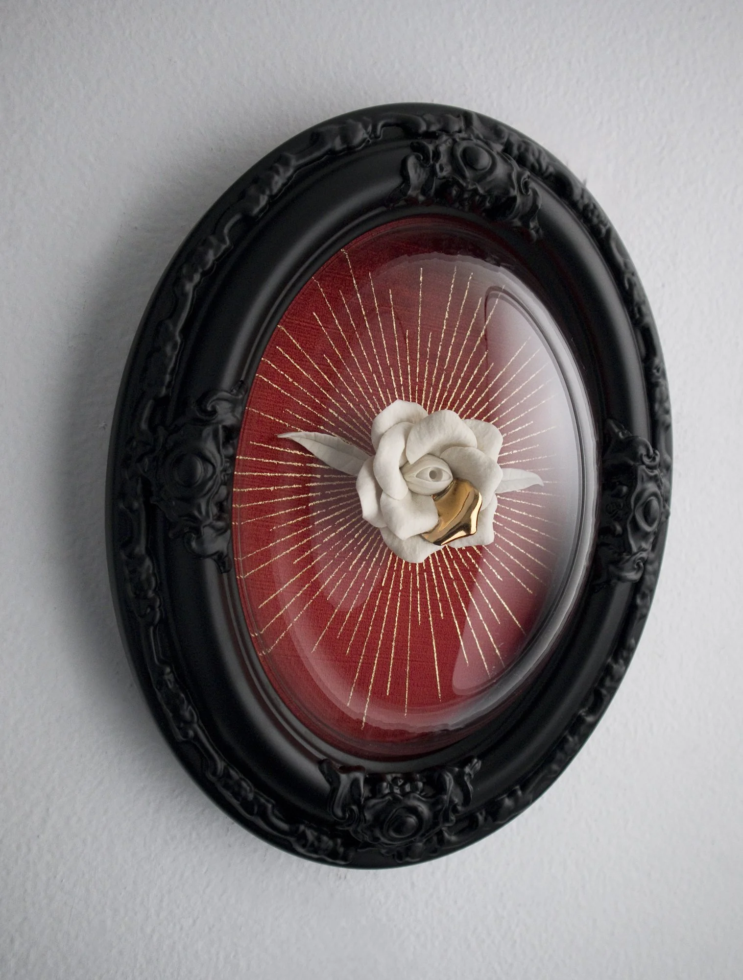 blooming eye red black side1.jpg