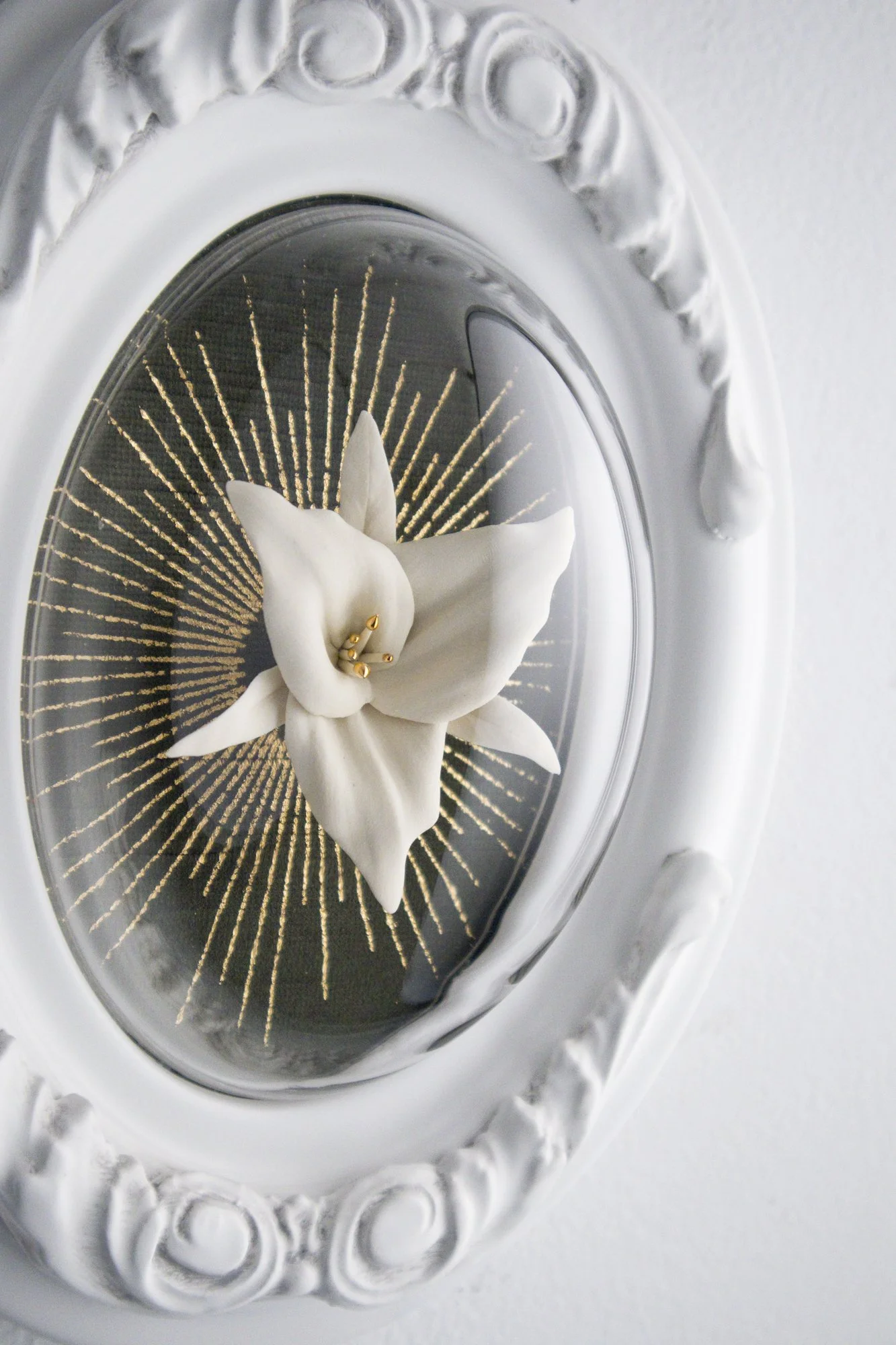 trillium green white side3.jpg