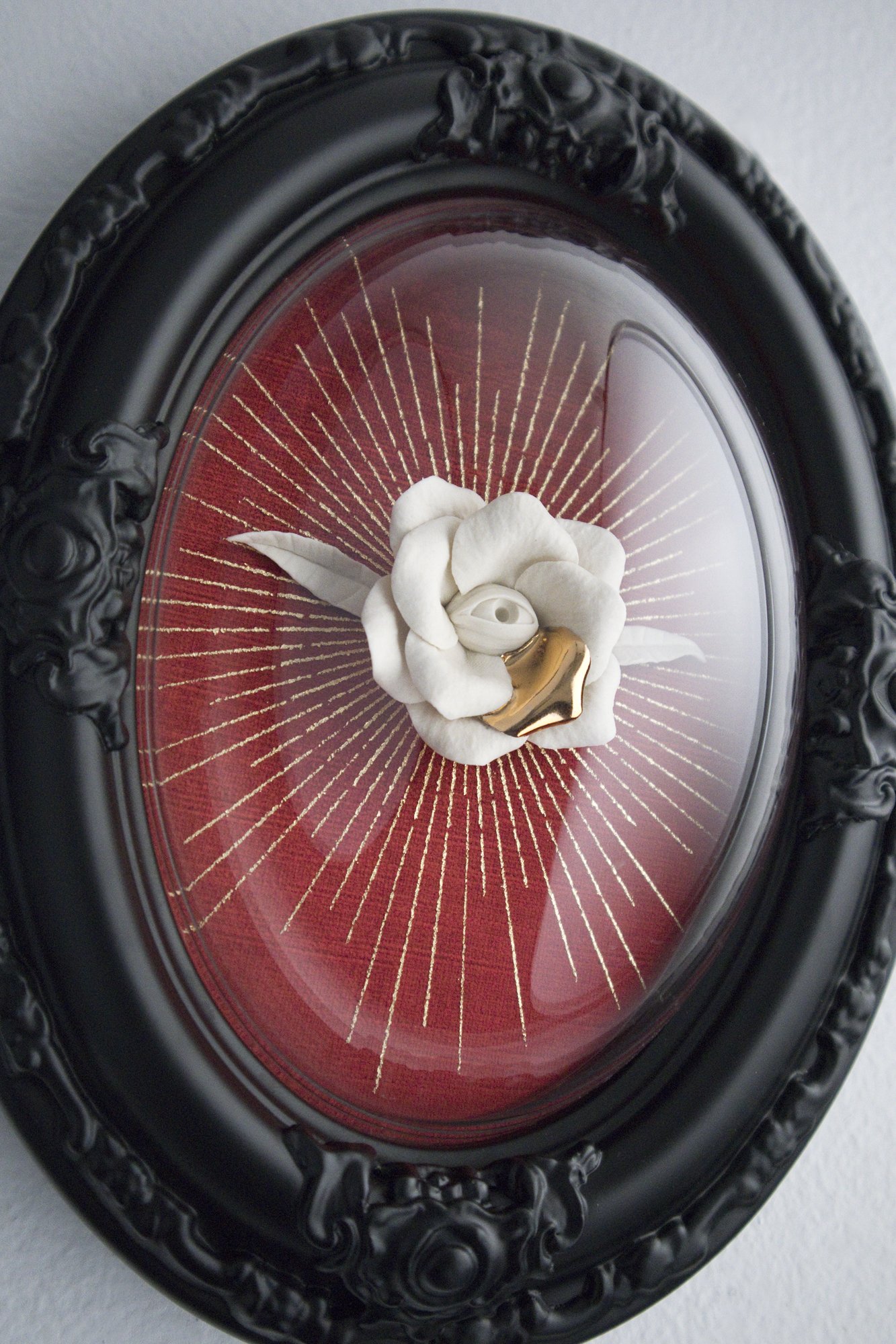 blooming eye red and black side2.jpg