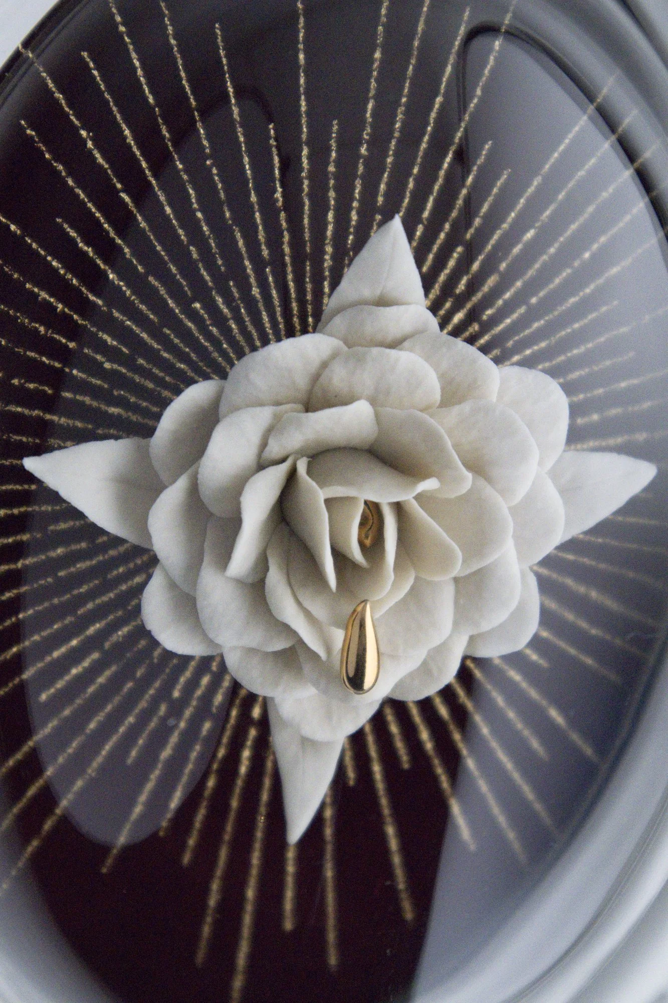 rosedrop white red.jpg