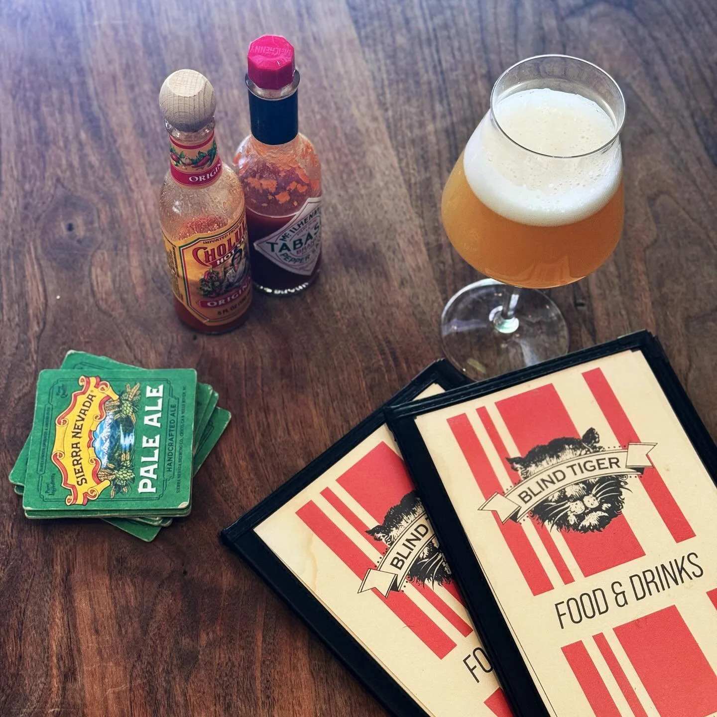 Because, quite frankly, what else do you need on a Tuesday? 

JUST TAPPED

@portcitybrew Colossal - Old Ale
@ithacabeer Flower Power - IPA
@sierranevada Premium Pils - Pilsner