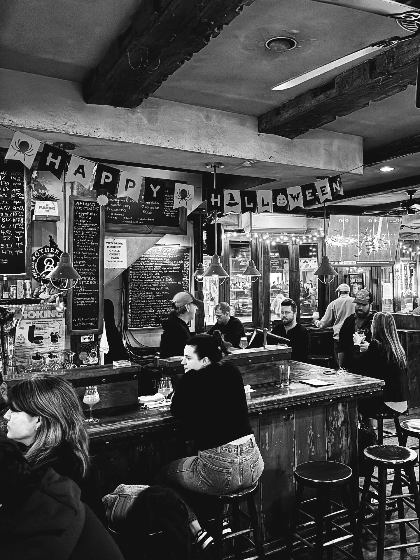 It&rsquo;s almost spooky time! Don&rsquo;t worry our beer will still be flowing. 

JUST TAPPED

@forestandmain Magic Mountains - Pale Ale
@schenkerbeer Passionfruit Guava Glow Up - Fruited Berliner
@firestonewalker Wookey Jack - Black Rye IPA