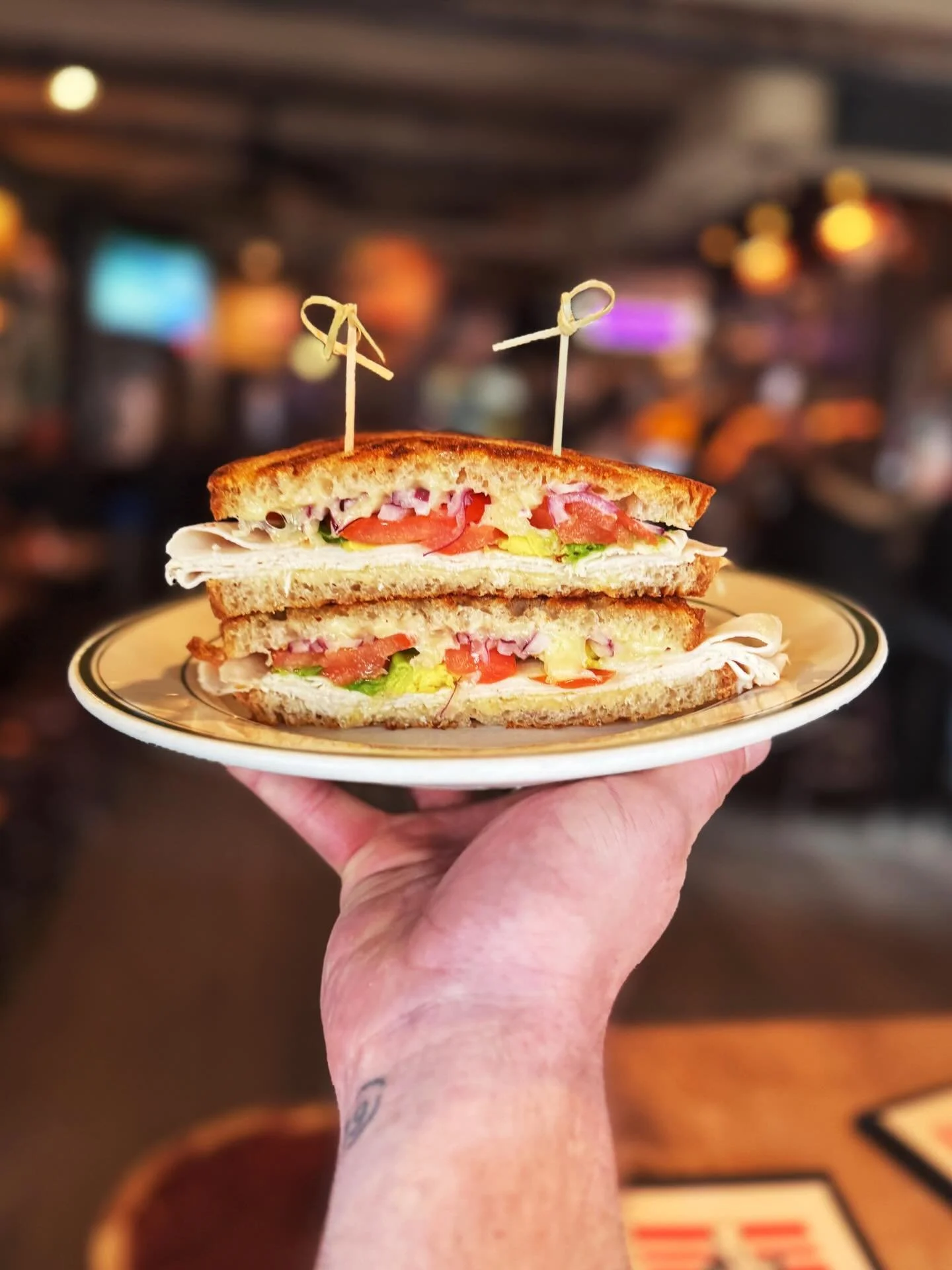 Did you hear about the turkey who plays baseball? He covers first baste

WEEKLY SPECIALS

SABDWICH
Turkey, cheddar, avocado, tomato &amp; red onion

PASTA
Roast beef, onion, peppers, sun-dried tomato &amp; bechamel
