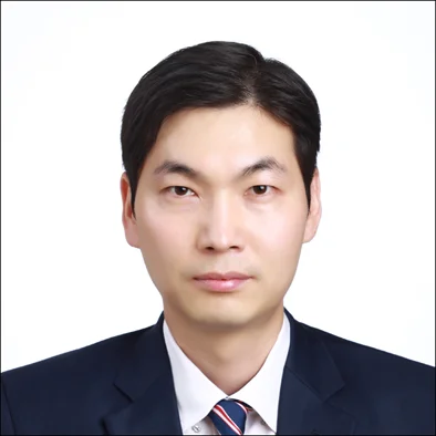 Duk-Jin Lee
