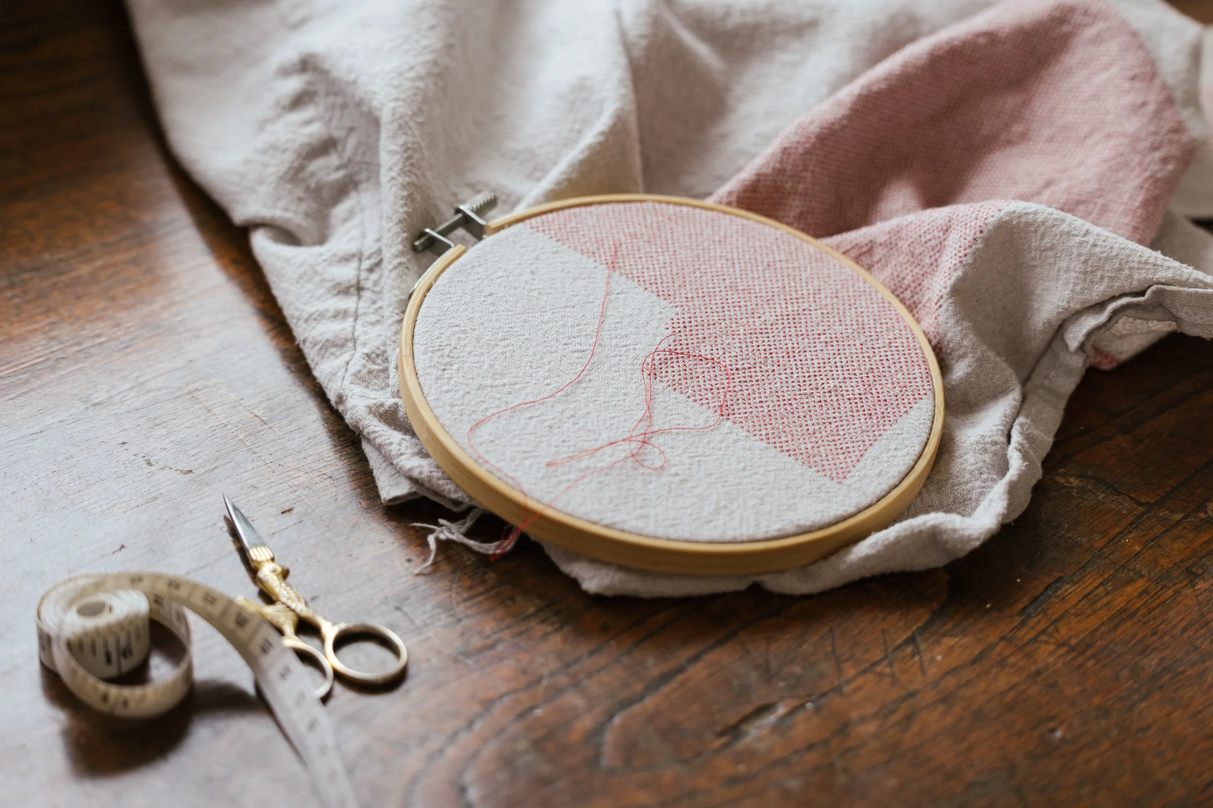 JORDAN CUNLIFFE - EMBROIDERY ARTIST