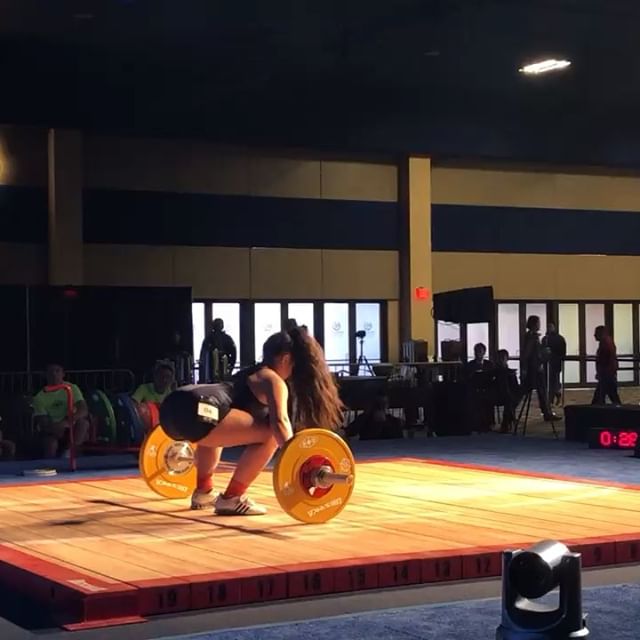 @nyny.manumua little sister Salome competing as the youngest competitor at the youth worlds! She goes 5 for 6!!! #teamdivergent #hasslefreebbc  Big thanks for @jules.mfb and @benhwawesome being awesome in the back!!!