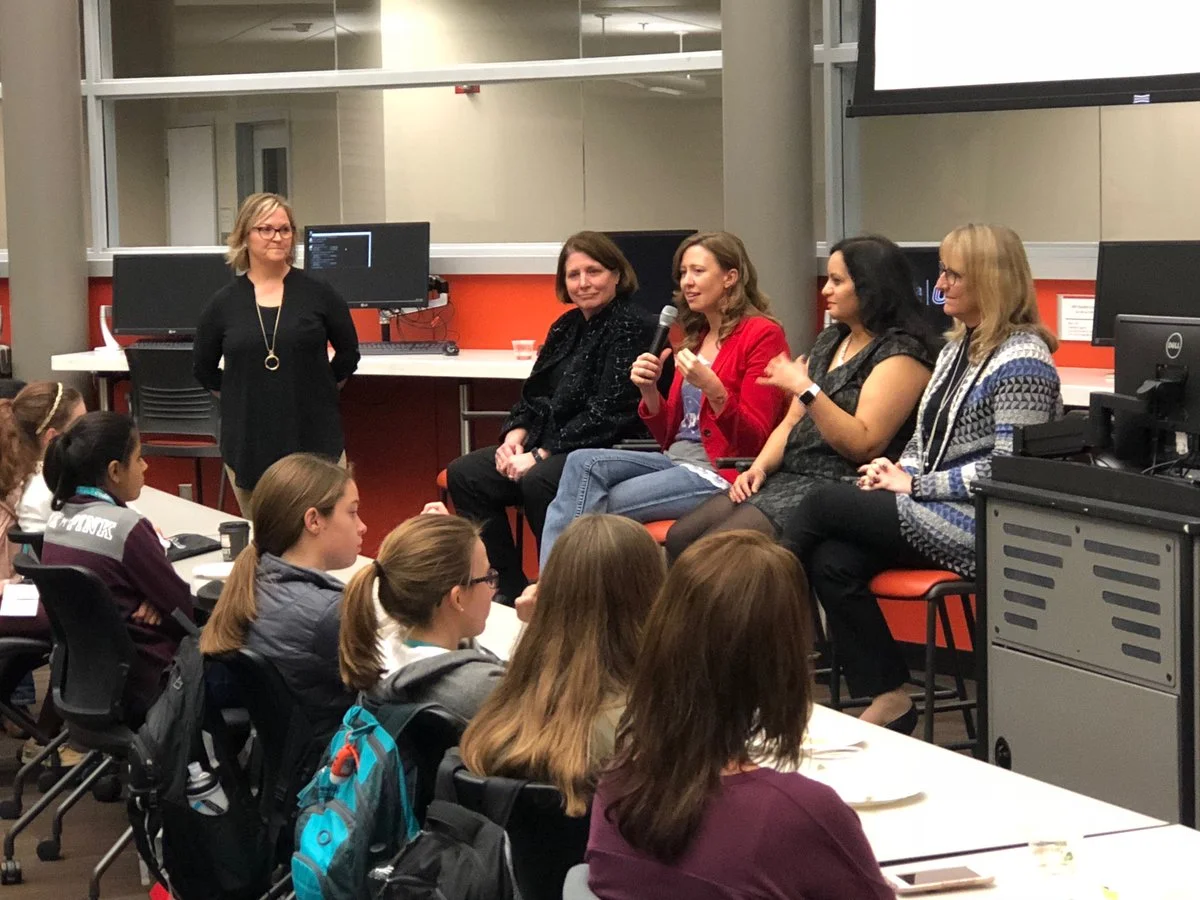 CodeCrush IT Leaders Panel. Sue Thaden of CRi, Susan Courtney of BCBS of NE, Heather Richardson of Mutual of Omaha, Mayi Arora of Union Pacific, and Colleen Schinker of HDR. Photo Credit: UNO College of IS&T.