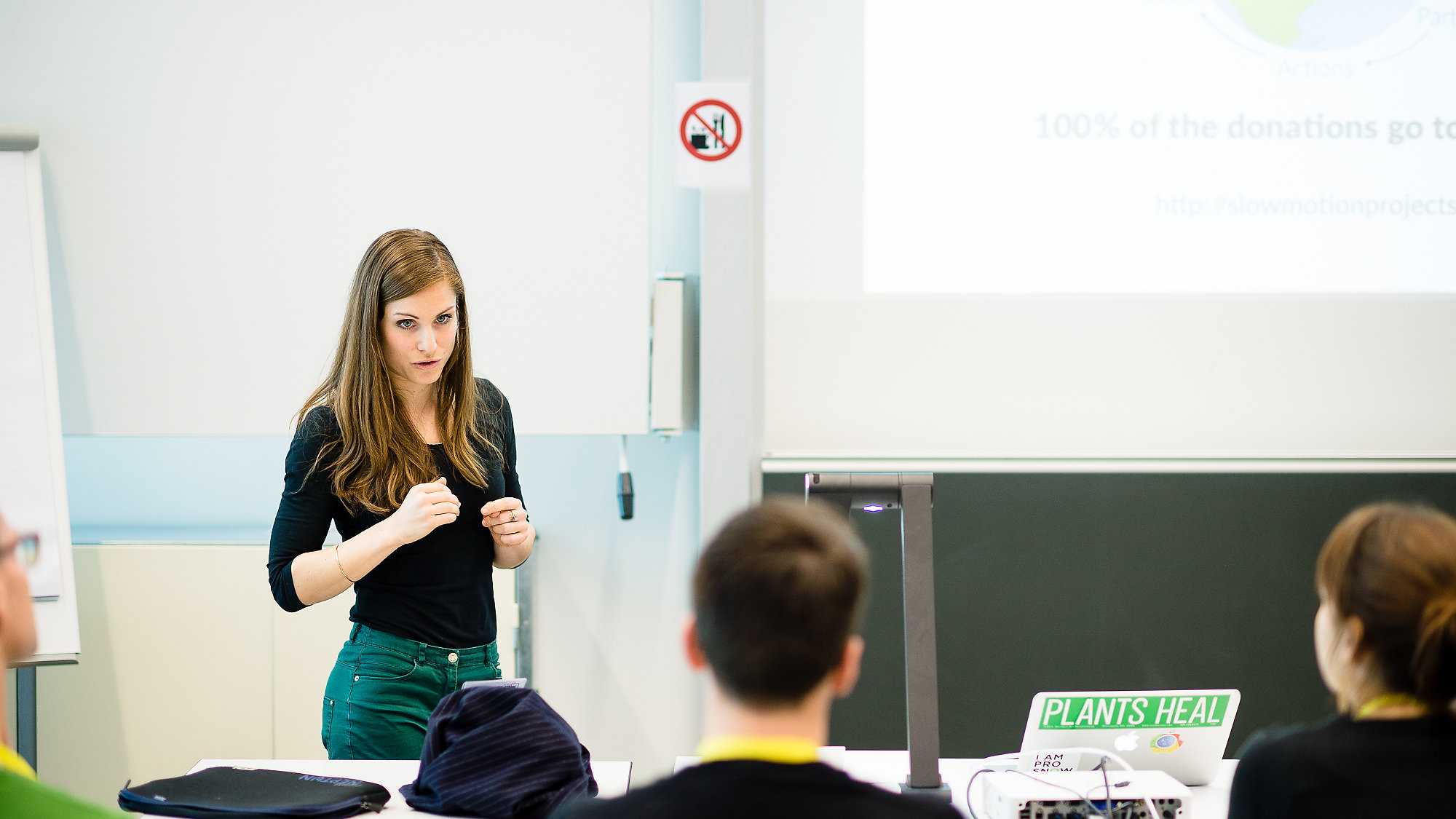 Lisa is pitching Slow Motion Projects to startup founders and innovators at the Basel StartupCamp