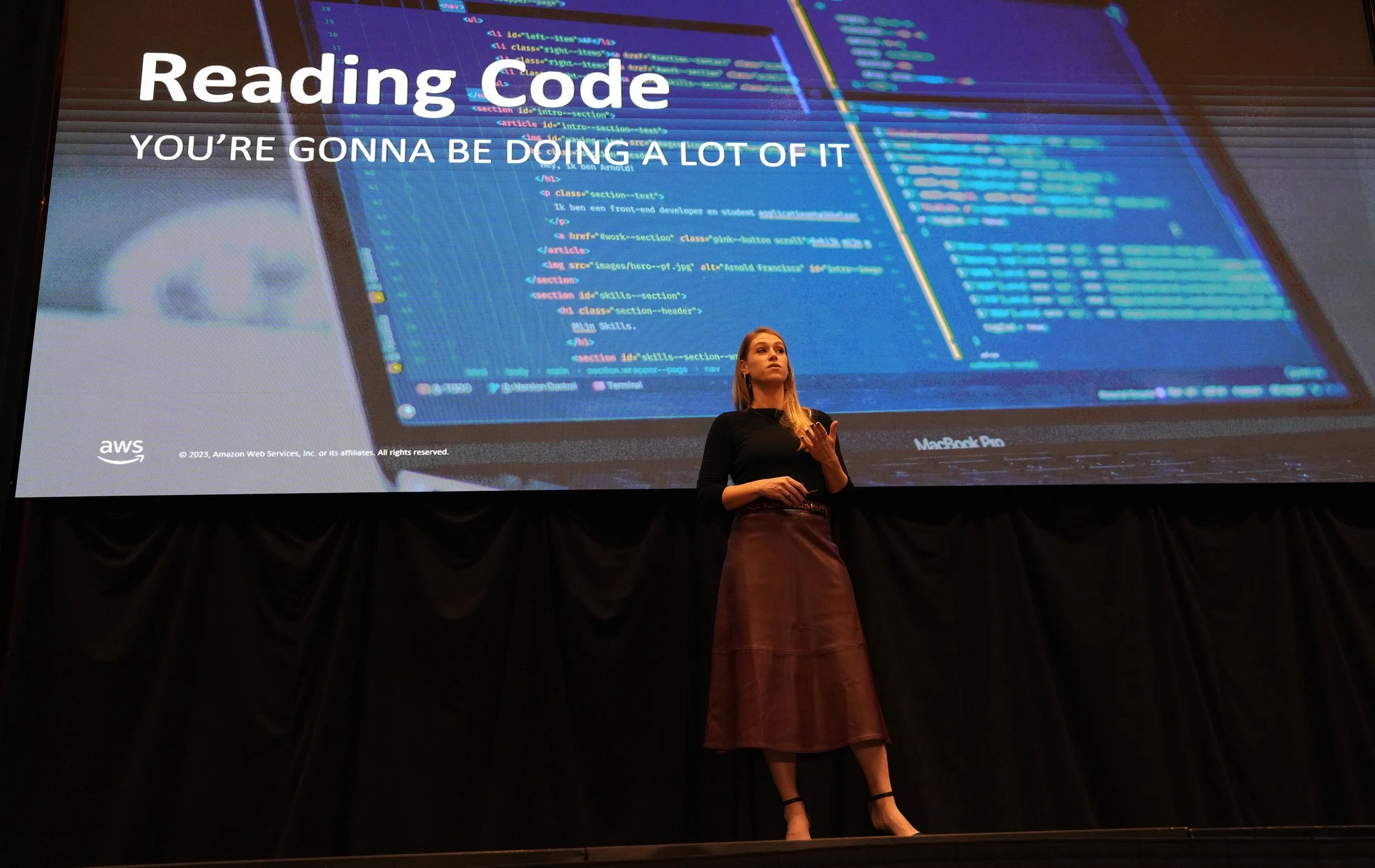 code photo stage.jpg