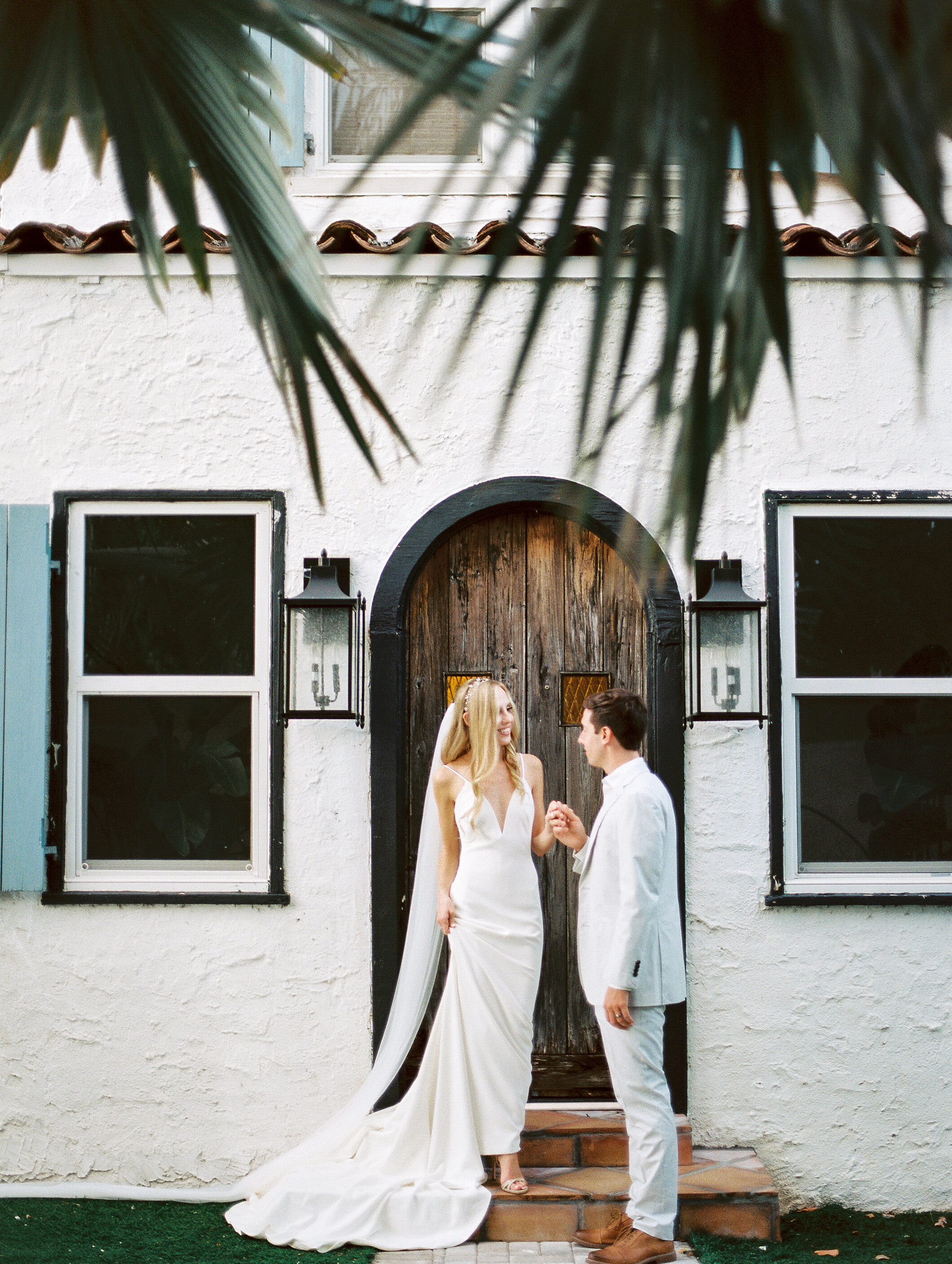 the-rich-hippies-house-west-palm-beach-wedding-photos-35.jpg