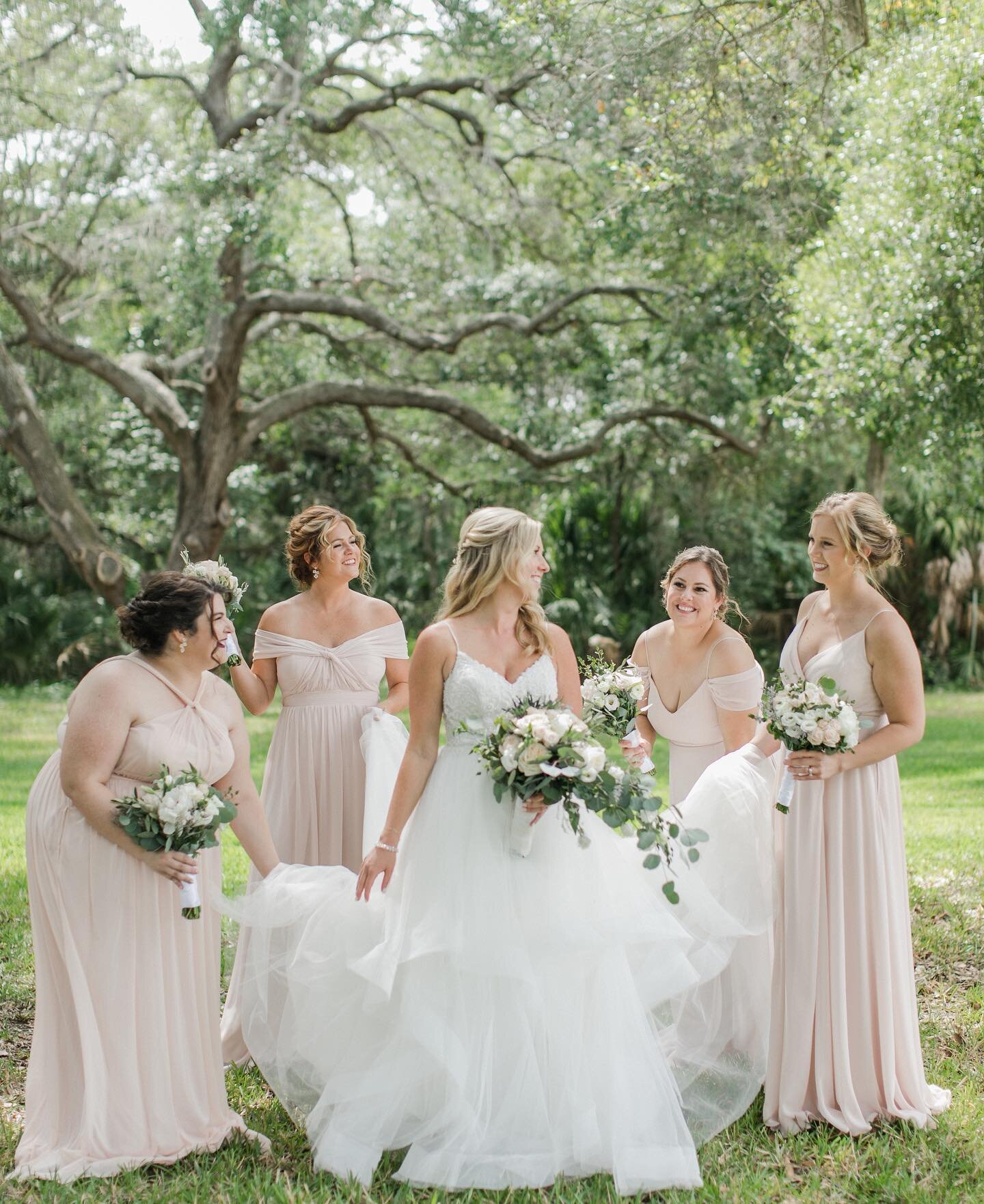 I&rsquo;ve been waiting to share some of these beautiful images 🥰 what a lovely bridal party Andrea has!