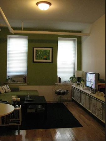 Livingroom.jpg