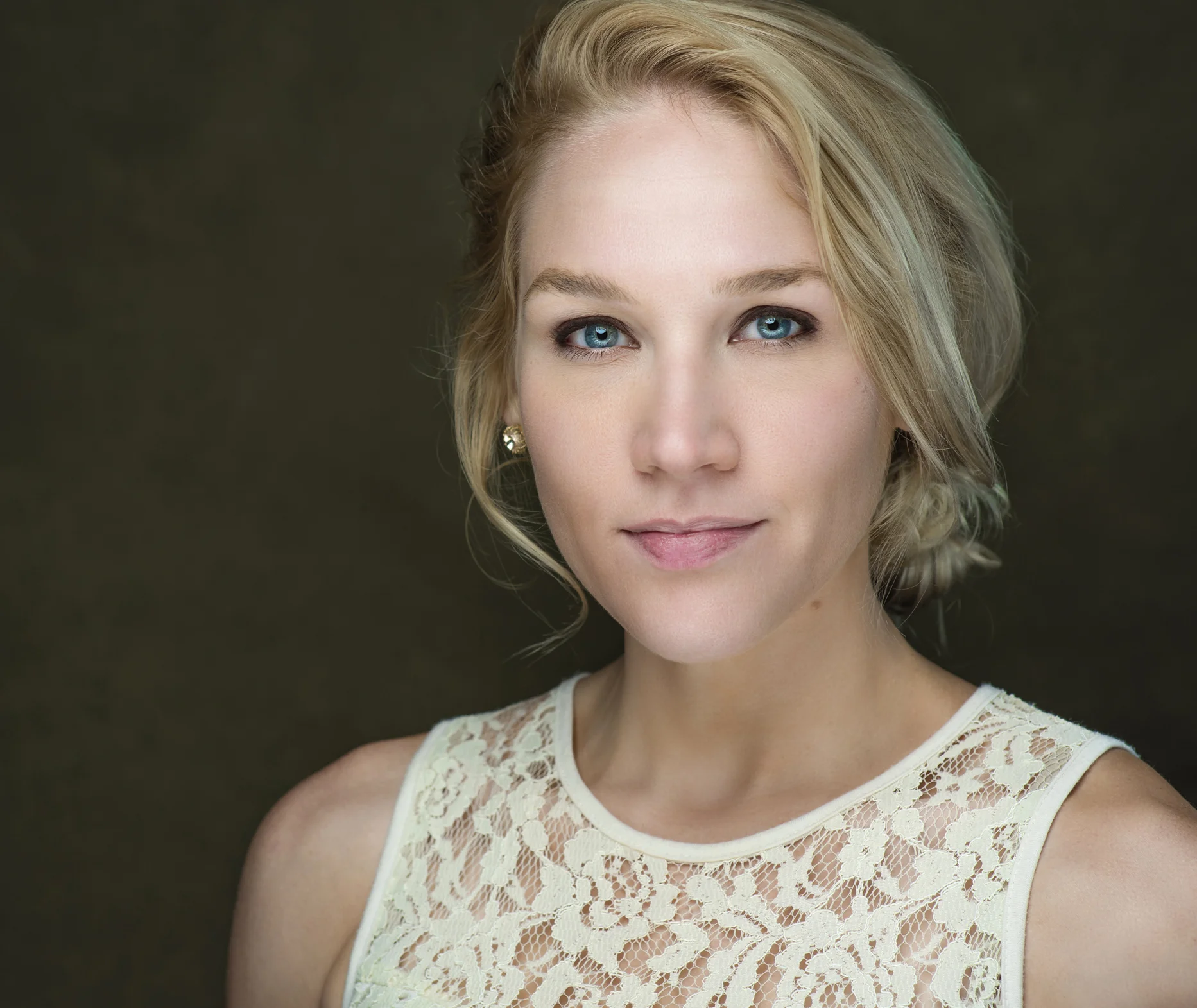 Emily Johnson_Headshotsquare.jpg