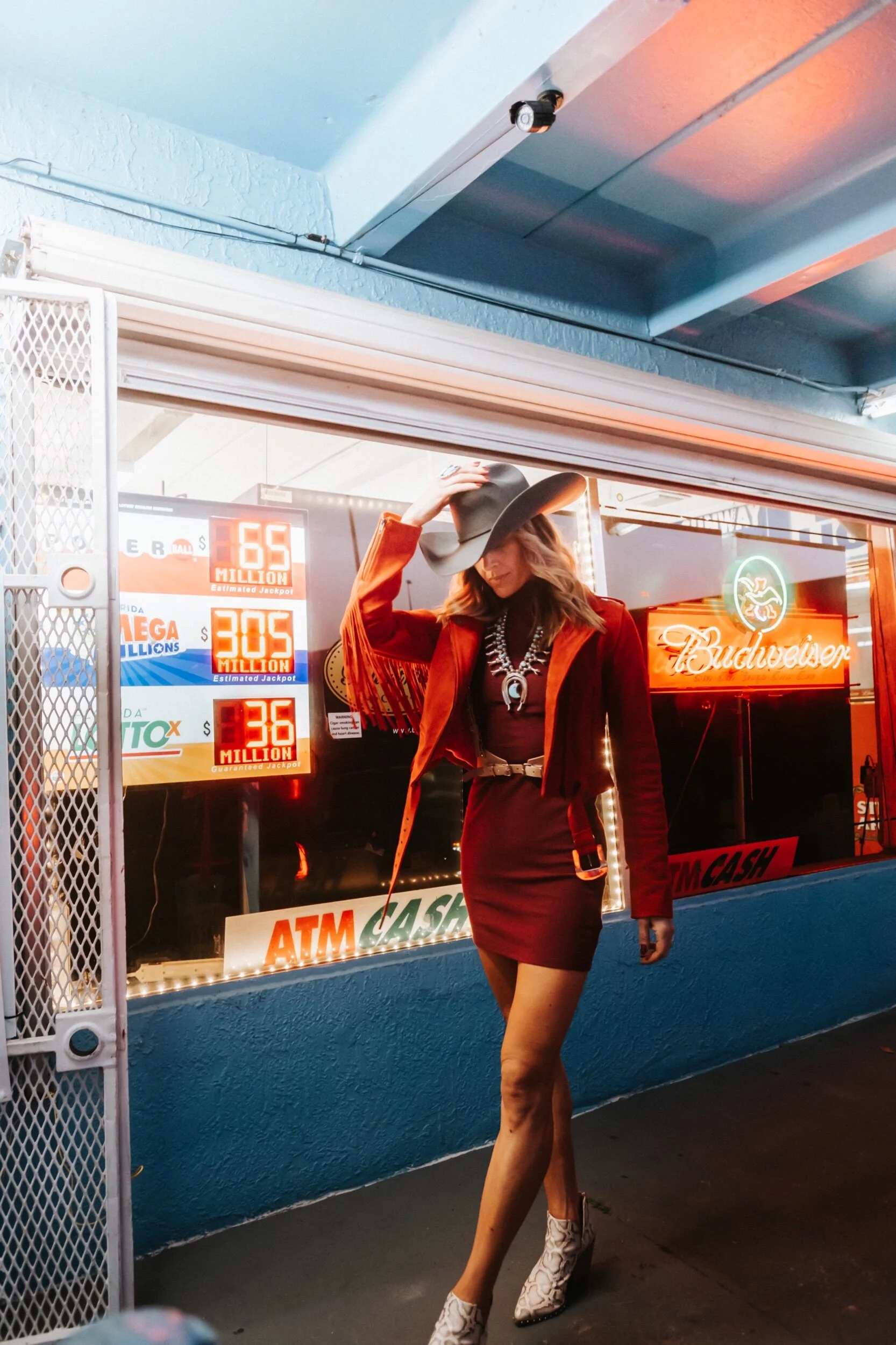 8B65F246-B4A3-4B17-9273-1C6DDE7A3366