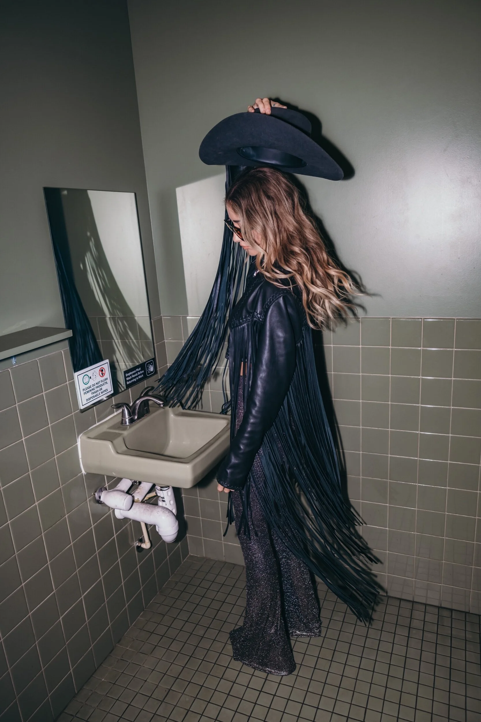 32BA42FC-63B7-4ACA-BF42-6A0F9E1EE178