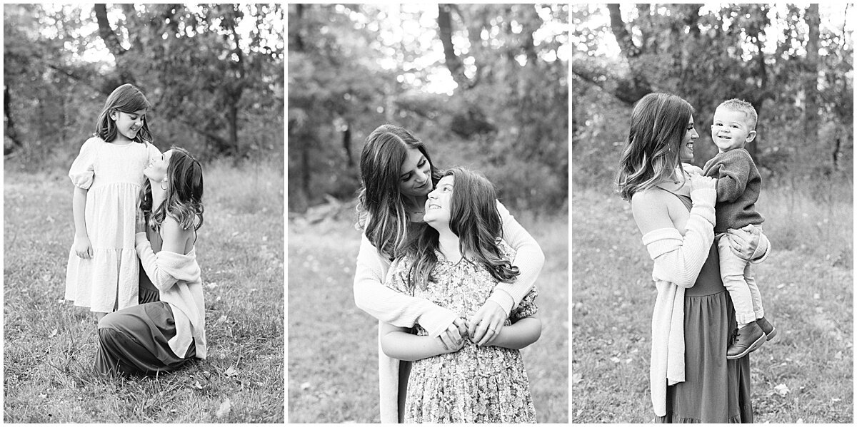  Black and white Mother and children photos outside 