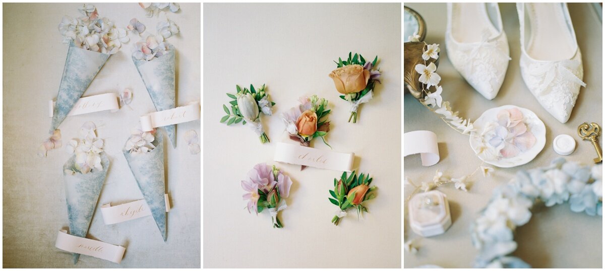  Flatlay of delicate wedding details  