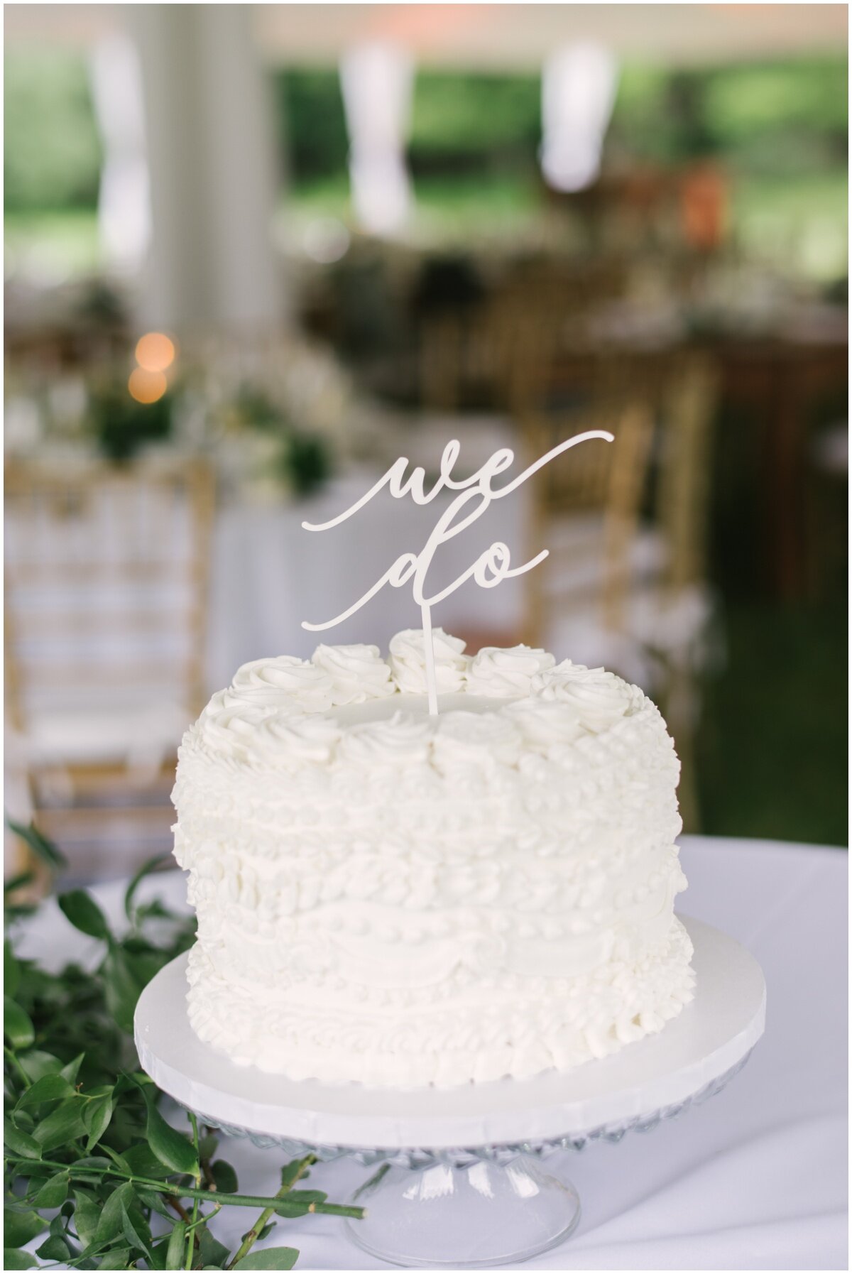  Simple white wedding cake, ‘we do’ topper at private estate wedding 