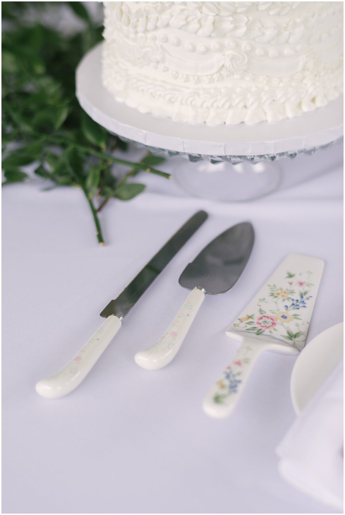  vintage cake servers at private estate wedding 