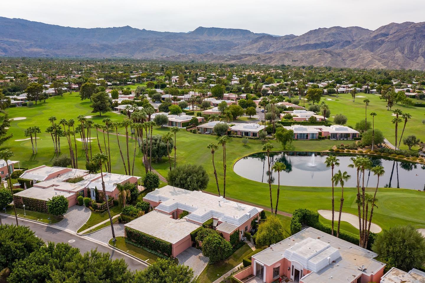 Aerial shots really help to round out your listing marketing to provide a full picture of the community, the amenities, and the views! ⁠⠀
⁠⠀
#sandiego #properties #openhouse #newlisting #newhome #interiordesign #househunting #houseforsale #homesale #