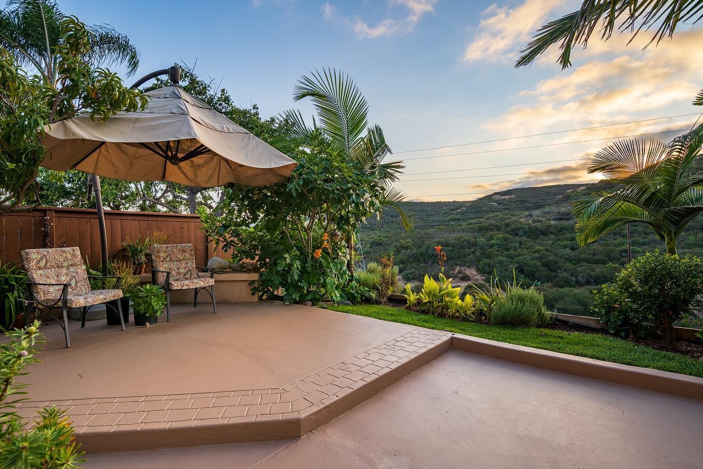 Dreaming of this well manicured yard created with that view as the center point. 👀⁠⠀
⁠⠀
⁠⠀
#sandiego #openhouse #newlisting #newhome #interiordesign #househunting #houseforsale #homesale #homeforsale #sandiegorealtors #sandiegorealestate #realestate
