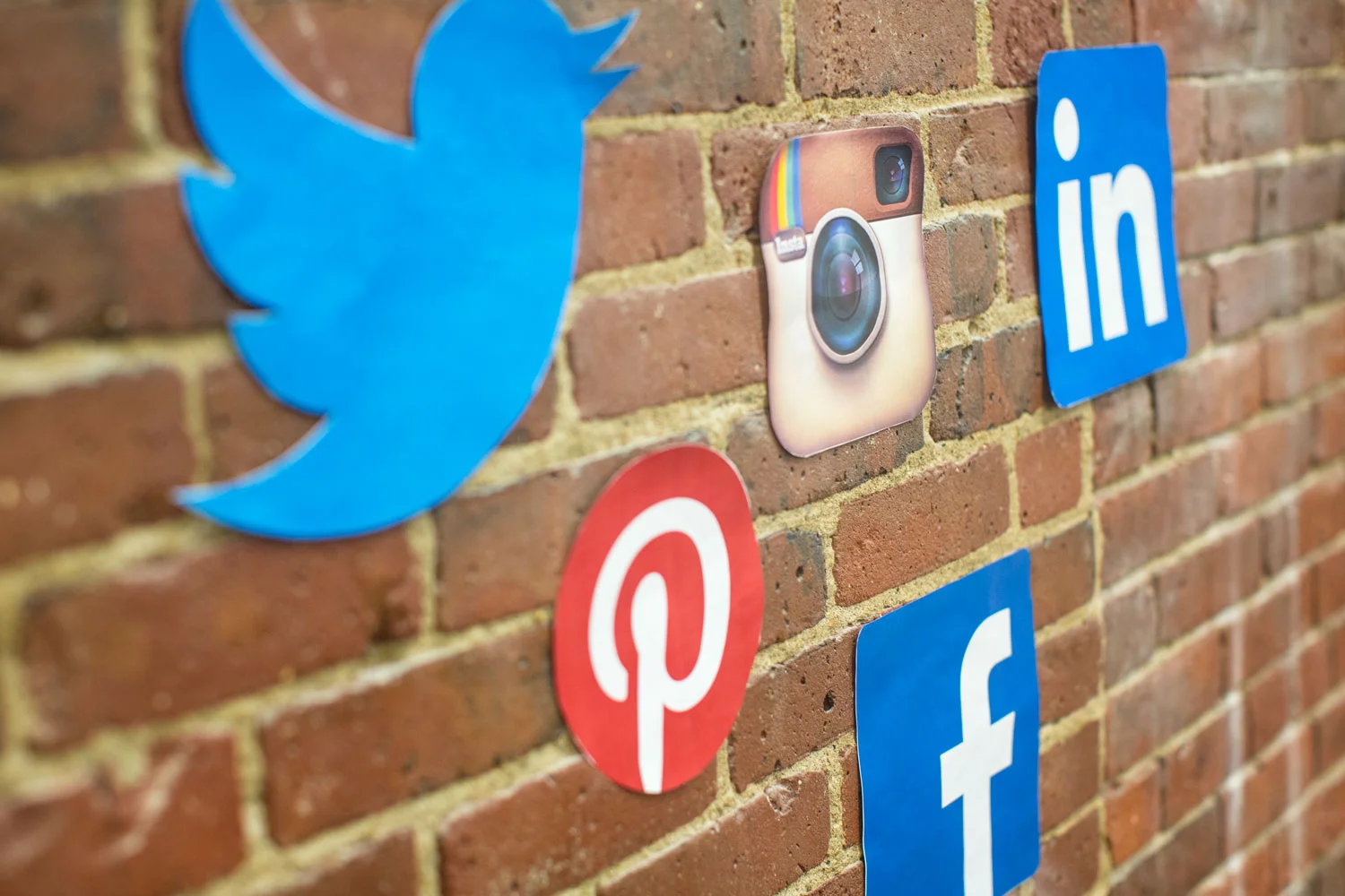 Five ways to drive sales by increasing social media engagement