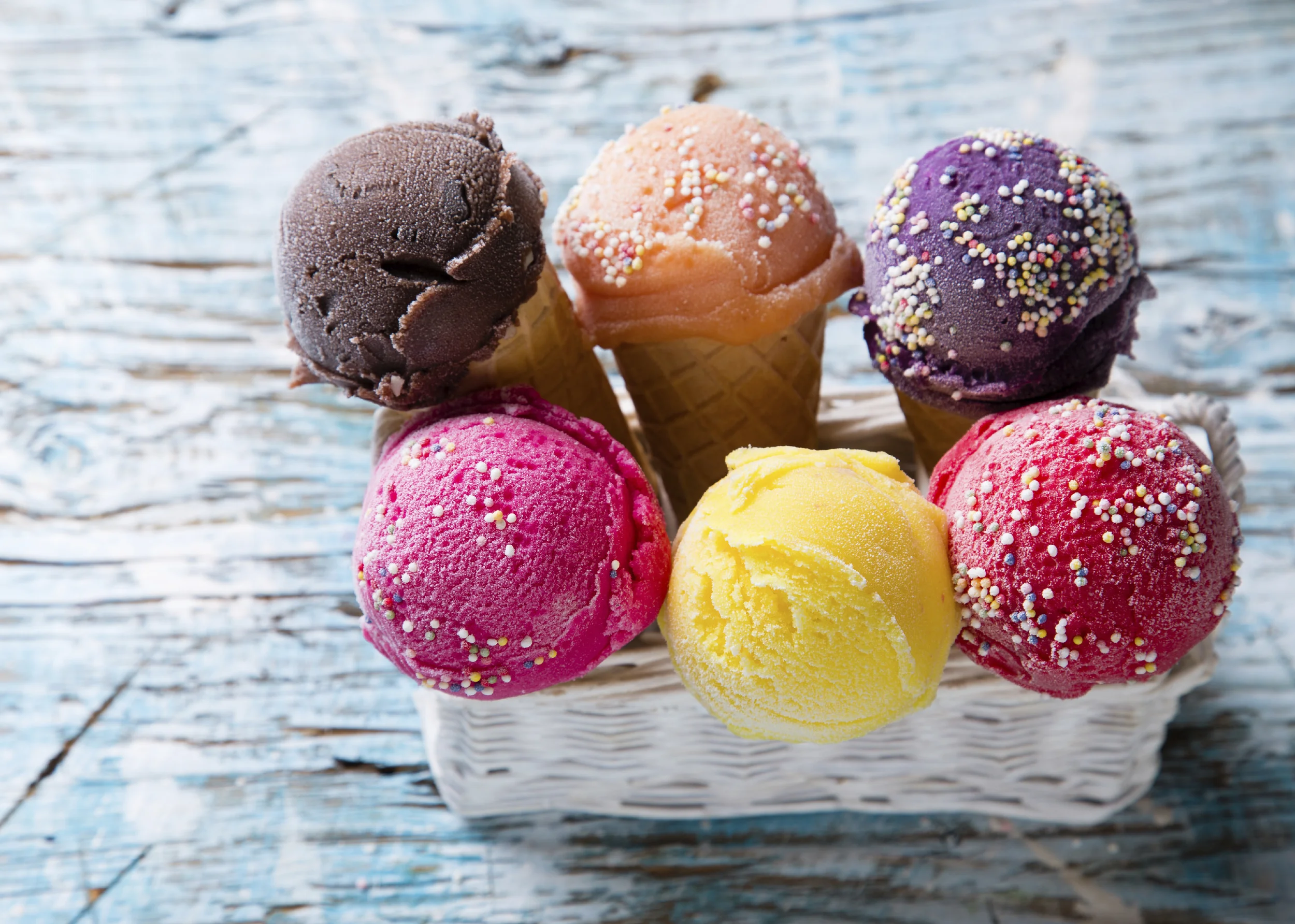 Stay cool with vacation travelers using our summer marketing tips