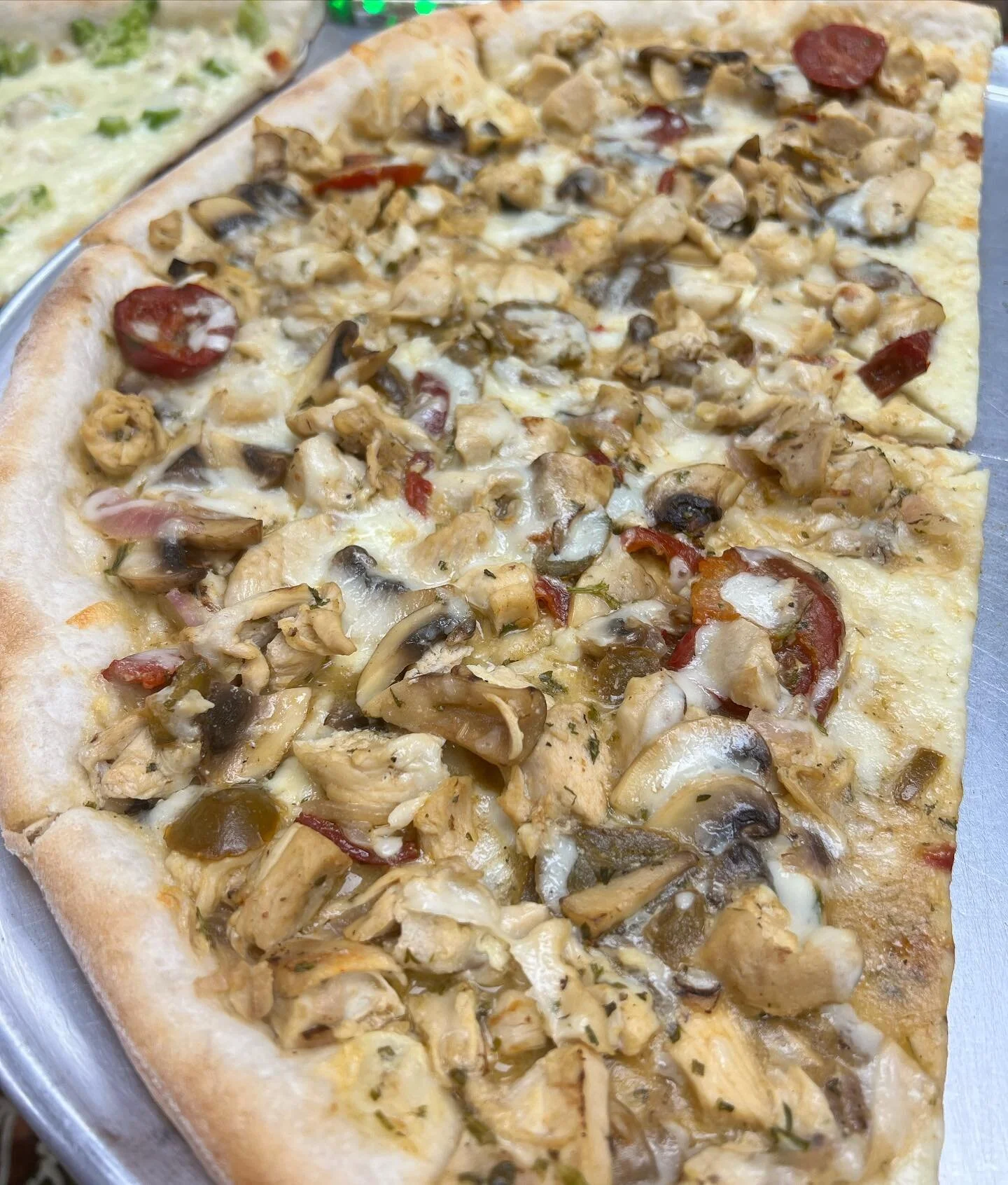 CHICKEN MURPHY #Kings #KingsPizza #KingsPizzeria #PizzaKings #NJPizza #RUPizza #NewBrunswick #NewBrunswickNJ #ChickenMurphy #ChickenMurphyPizza  #Pizzeria #NJPizzeria #Somerset #SomersetNJ #BestPizza #BestPizzeria #SpecialtyPizza #SpecialtySlices #Sp