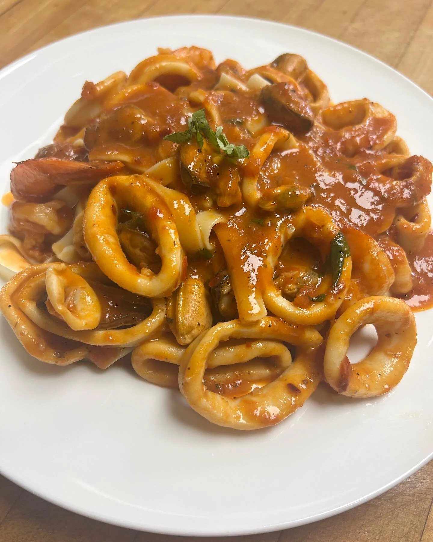 Seafood Combo in our famous diablo sauce! Nothing but the best for @silverfox1215